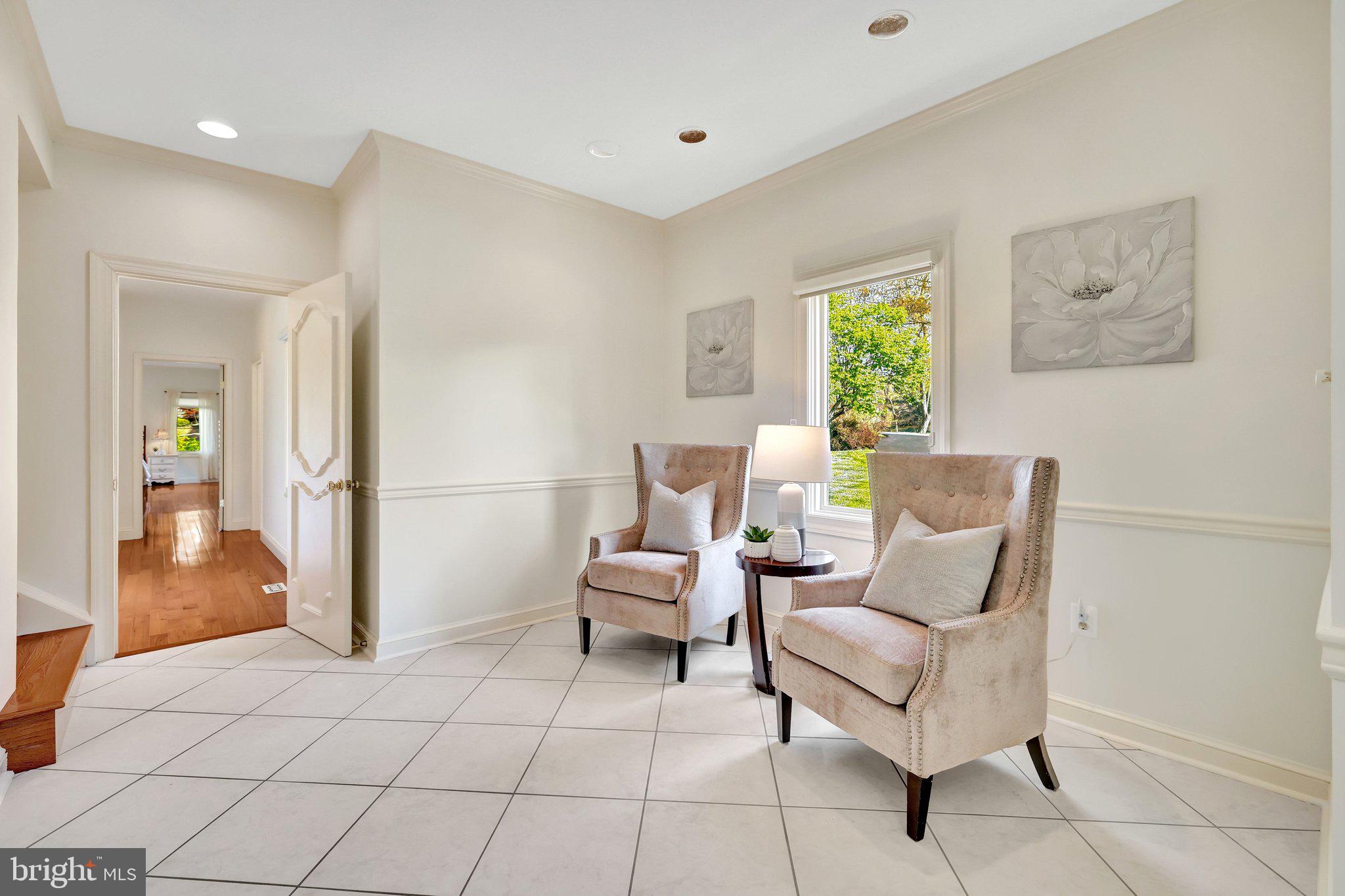 FOX LAKE - Residential