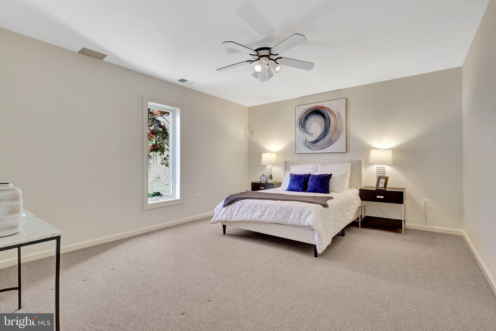 FOX LAKE - Residential