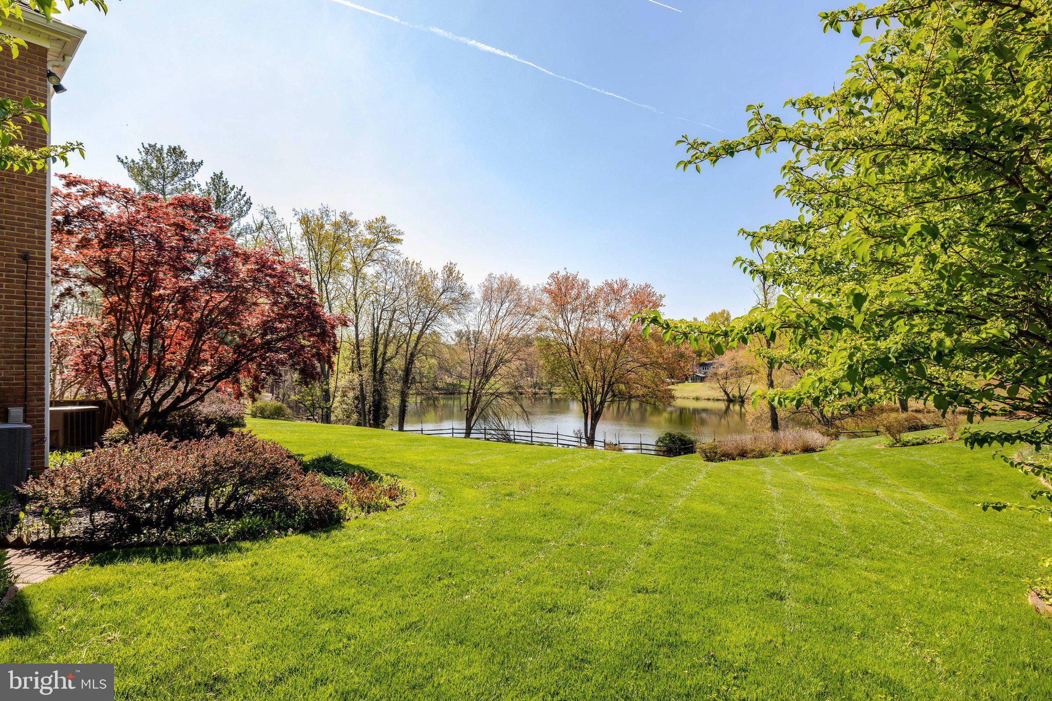 FOX LAKE - Residential