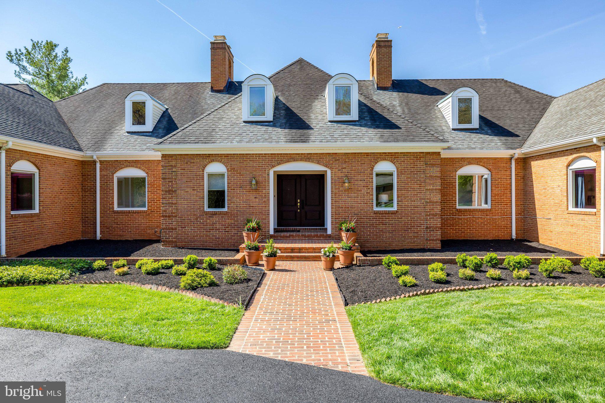 FOX LAKE - Residential