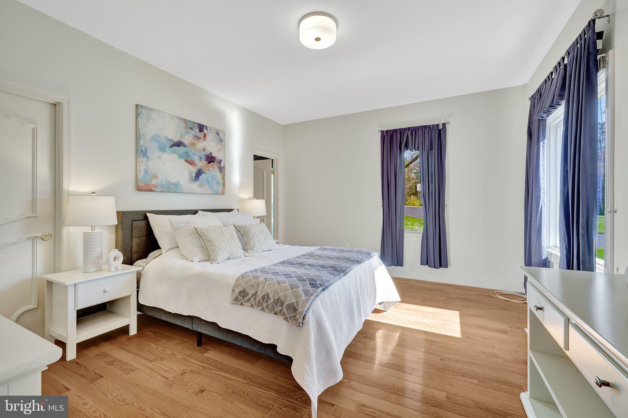 FOX LAKE - Residential