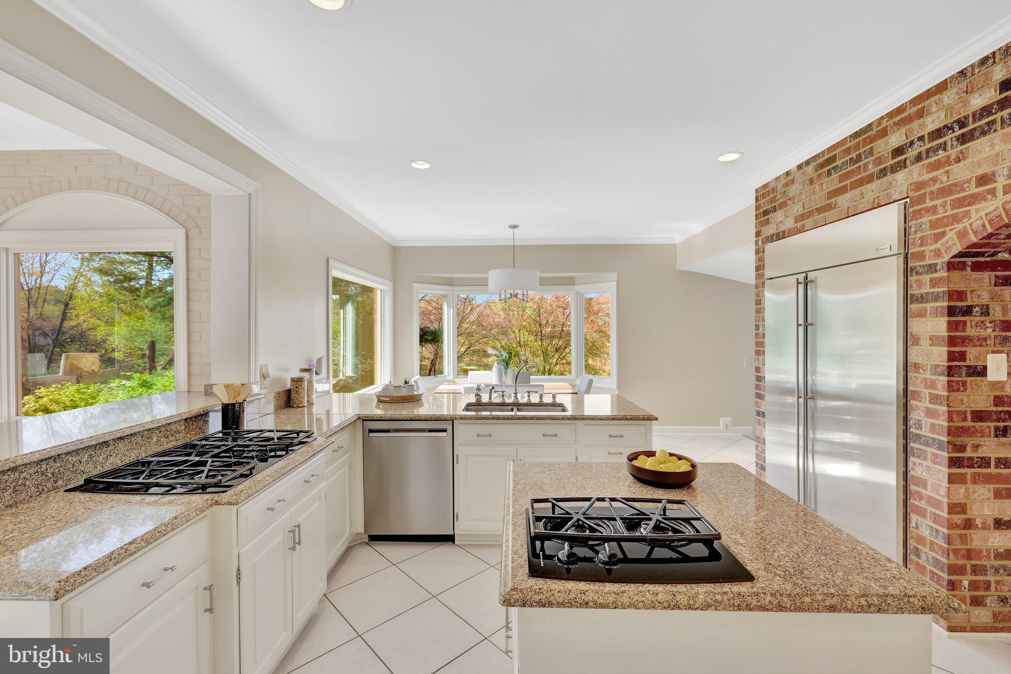 FOX LAKE - Residential