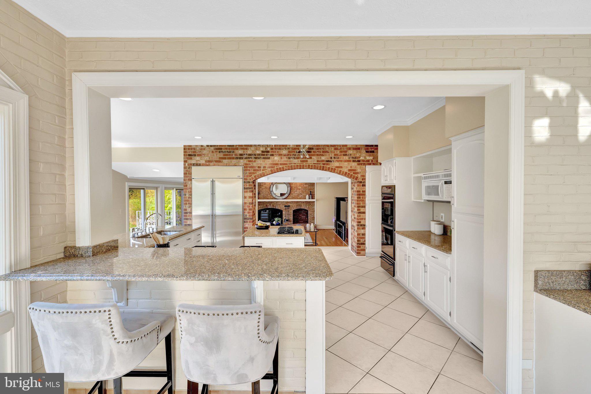 FOX LAKE - Residential