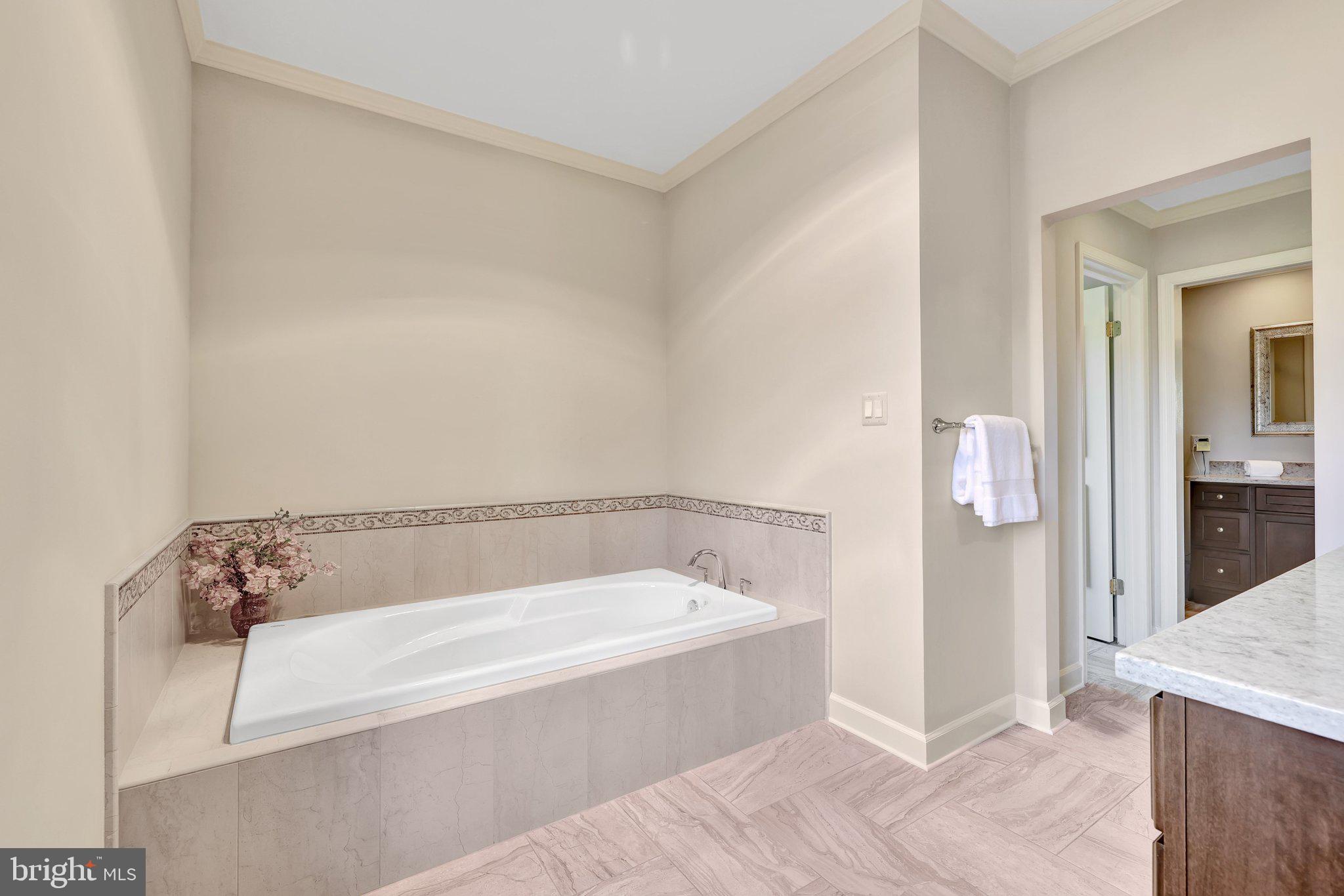 FOX LAKE - Residential