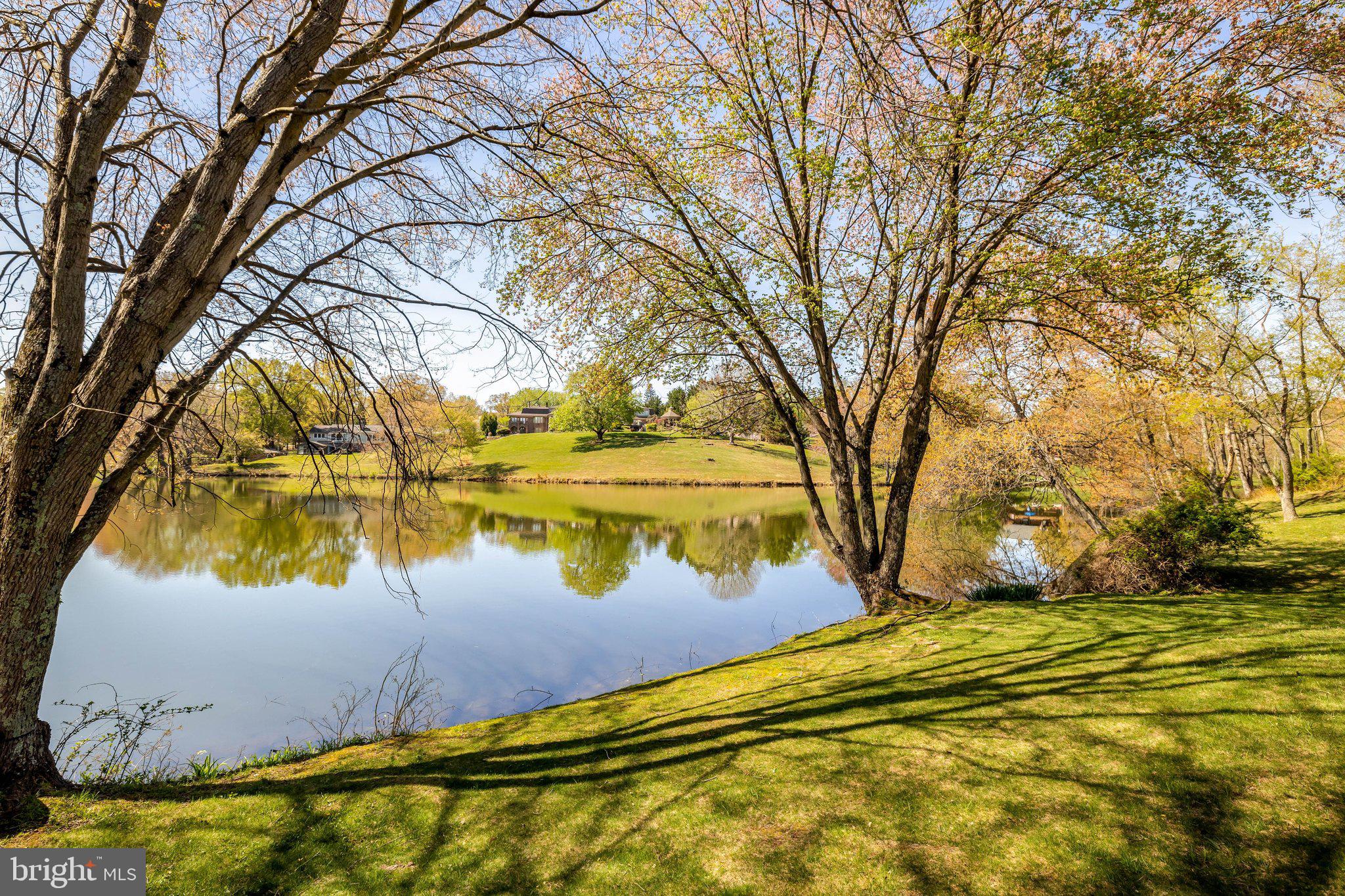 FOX LAKE - Residential