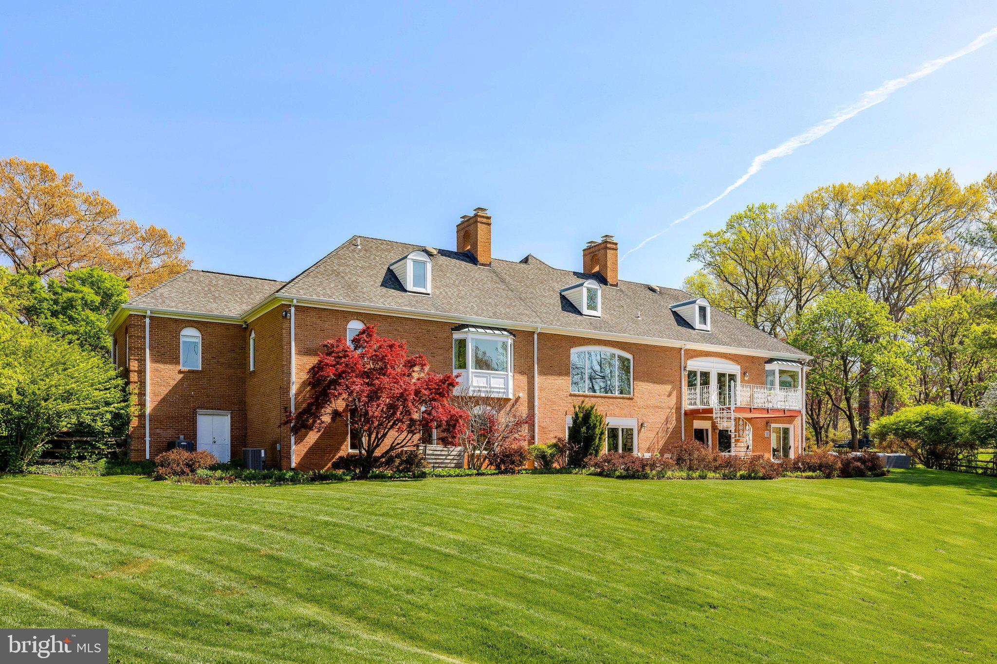 FOX LAKE - Residential