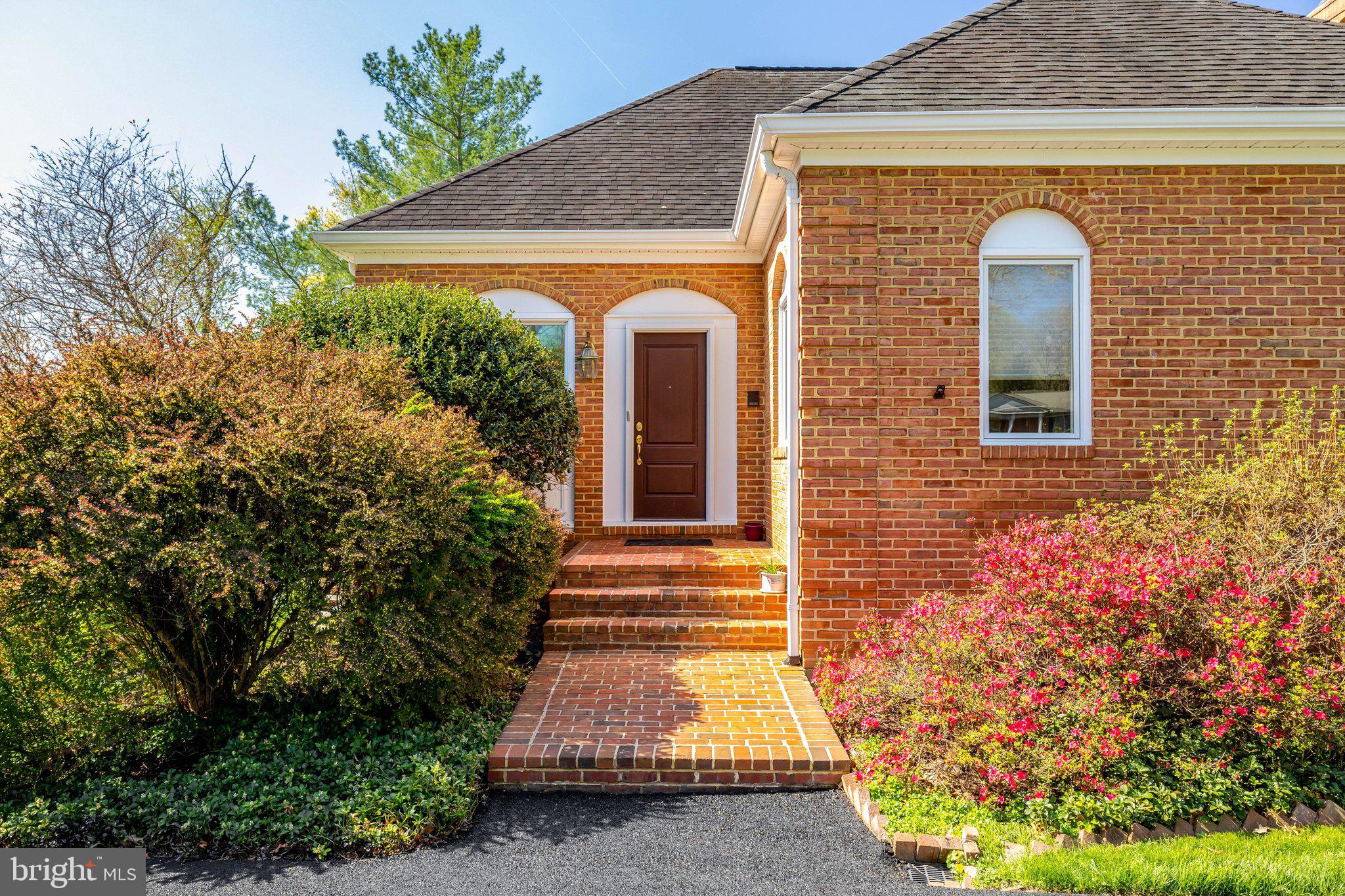 FOX LAKE - Residential