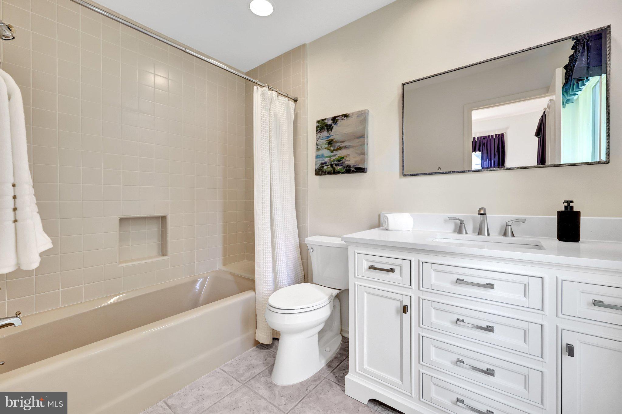 FOX LAKE - Residential