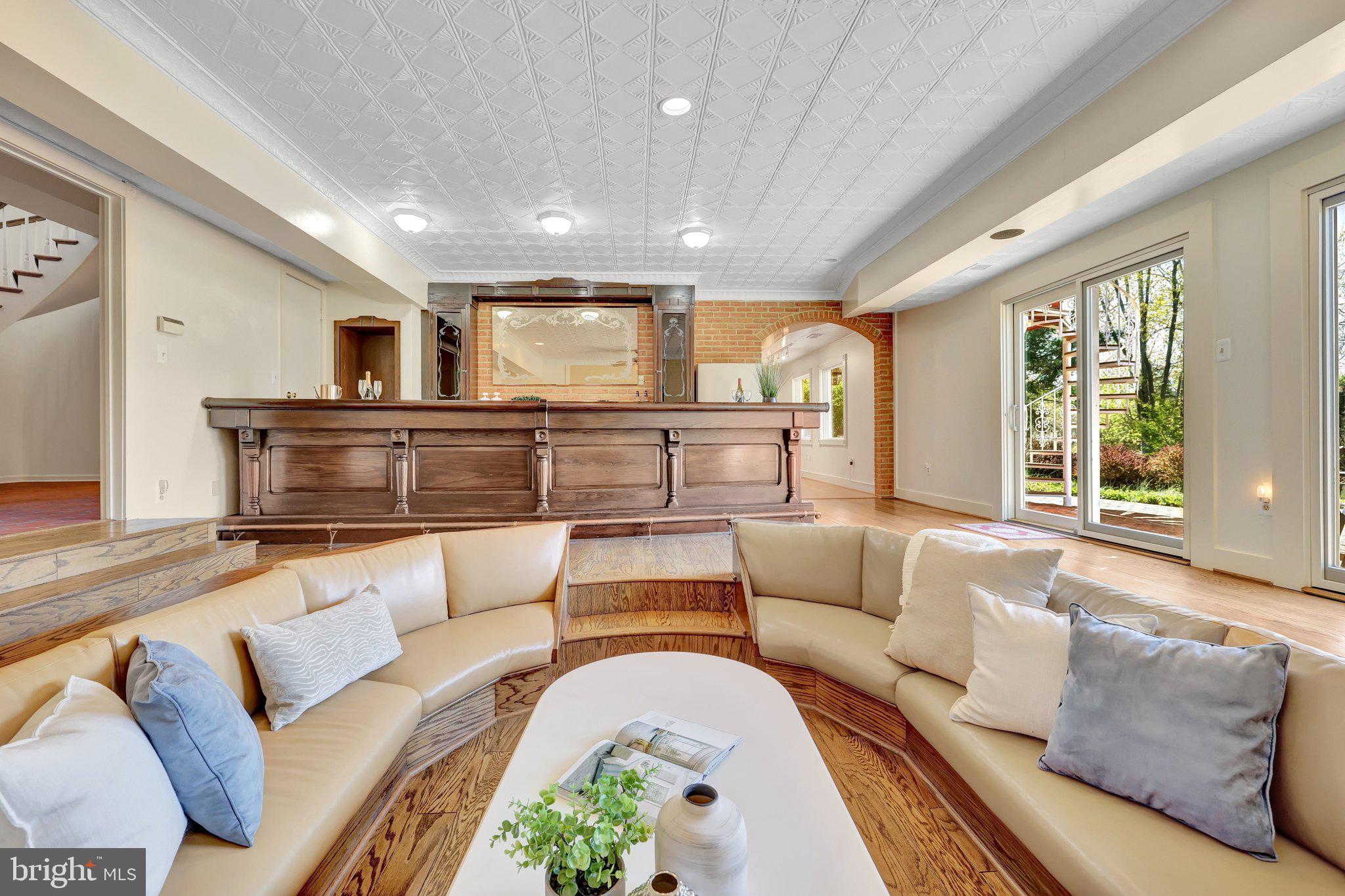 FOX LAKE - Residential