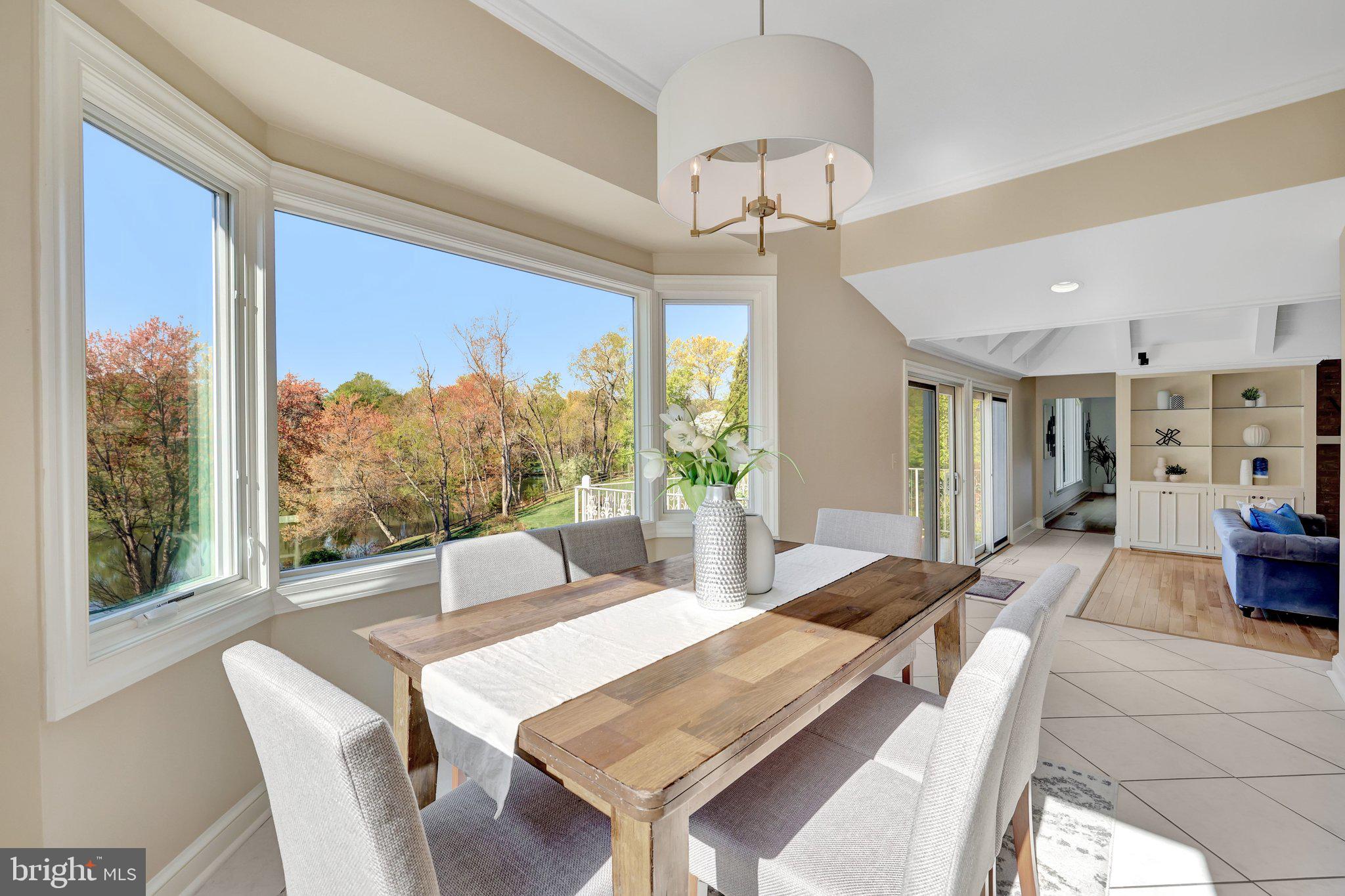 FOX LAKE - Residential