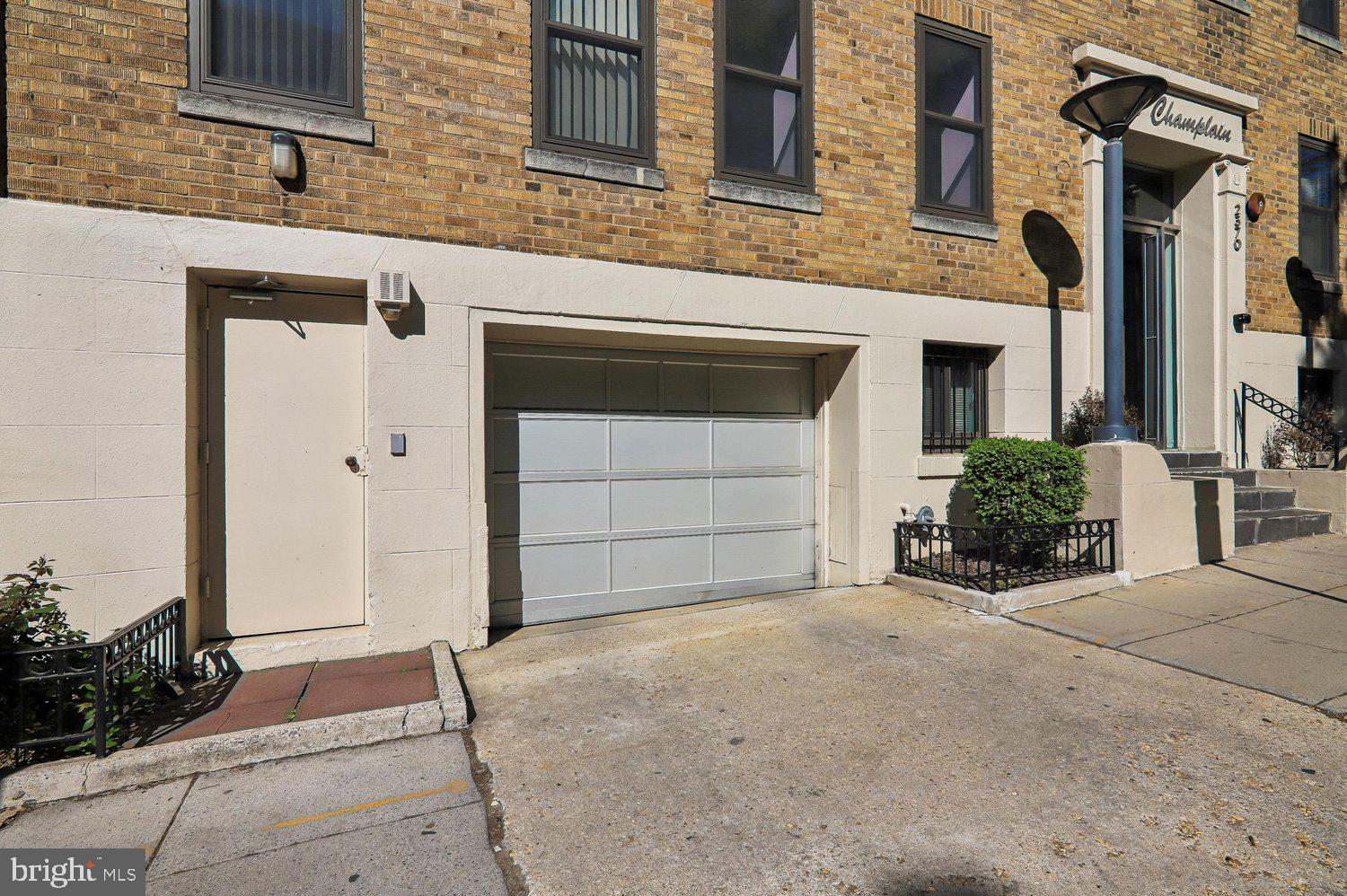 2370 CHAMPLAIN STREET NW 35