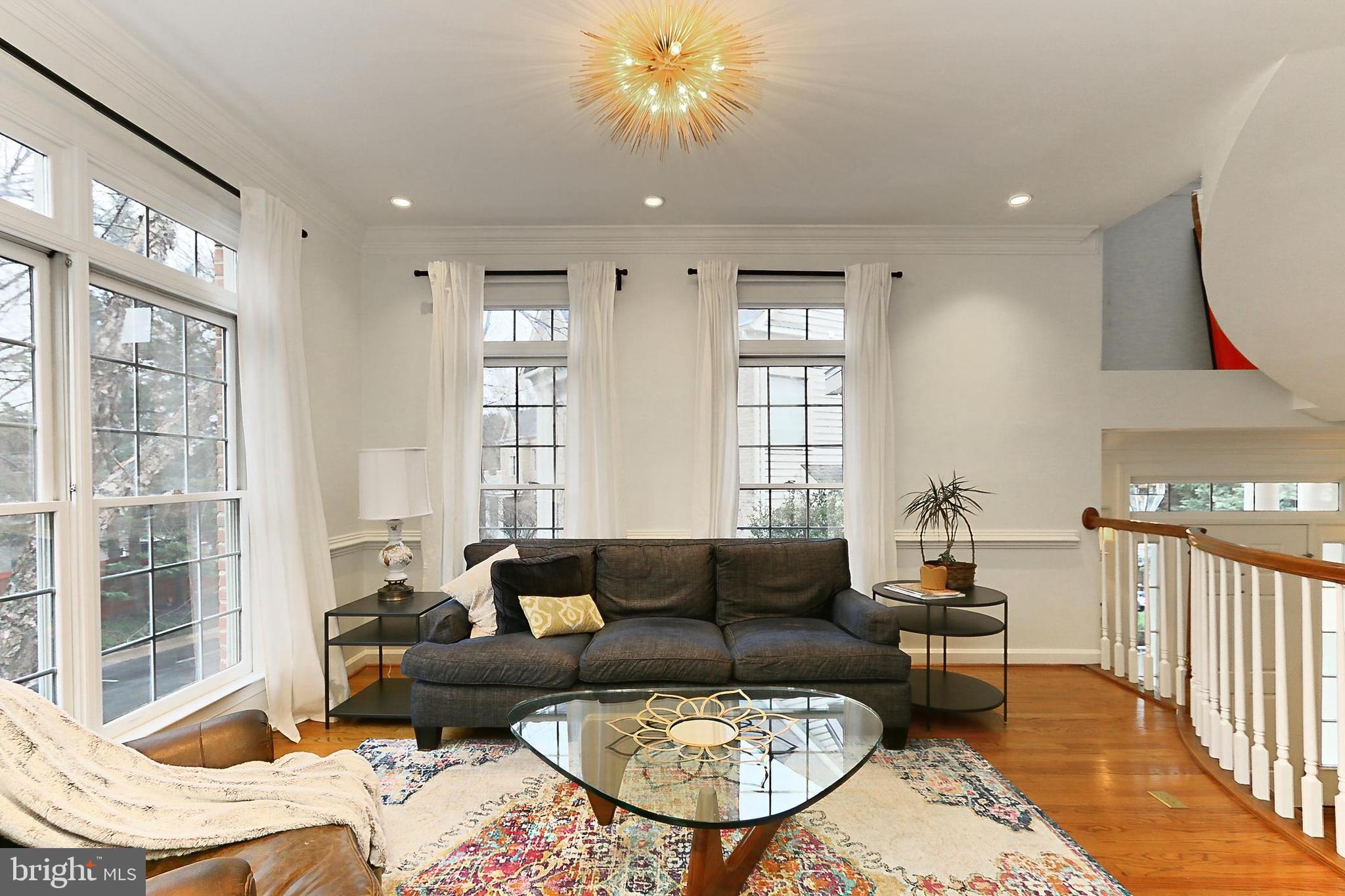 REES ESTATE - Residential