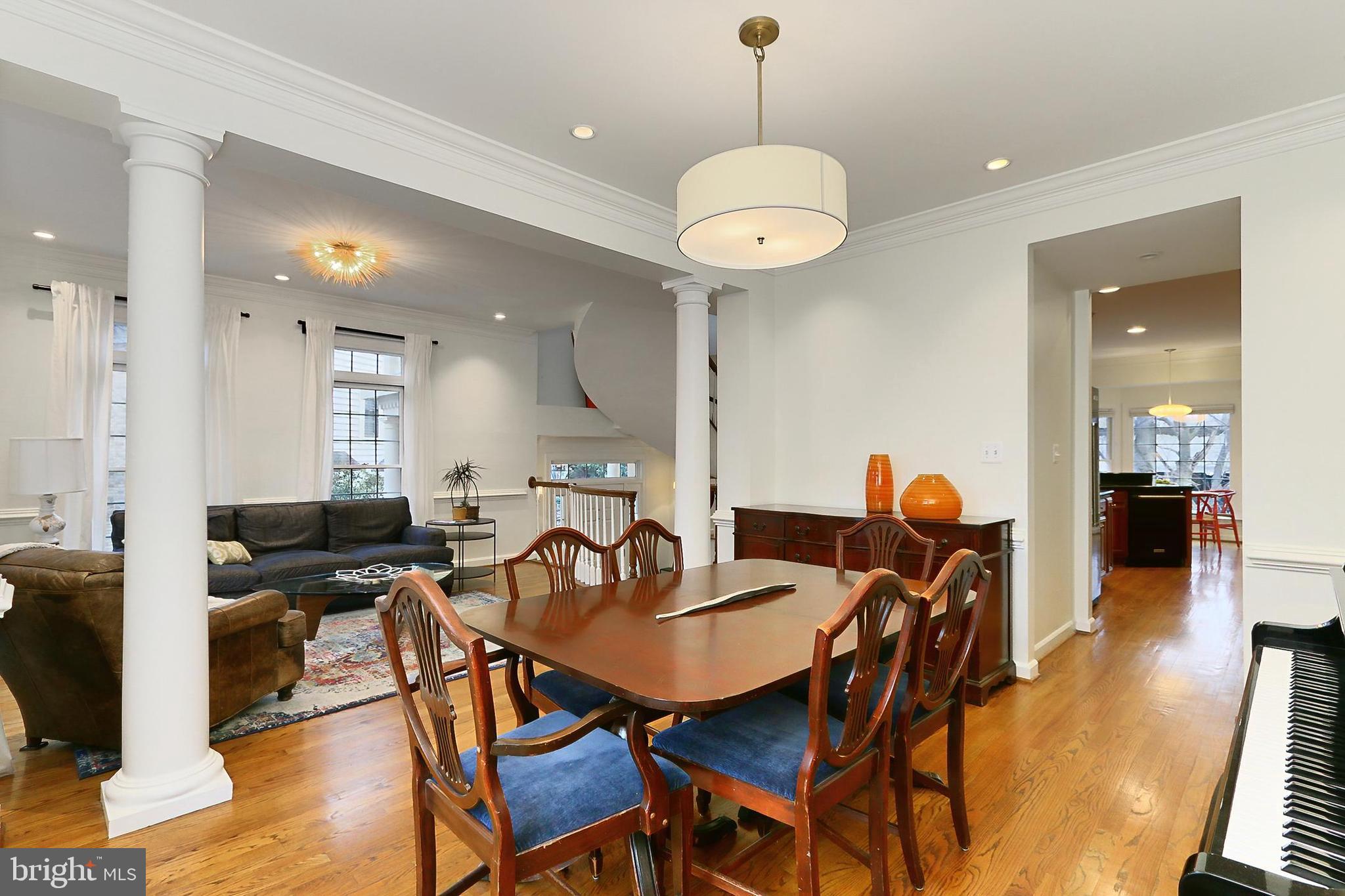 REES ESTATE - Residential