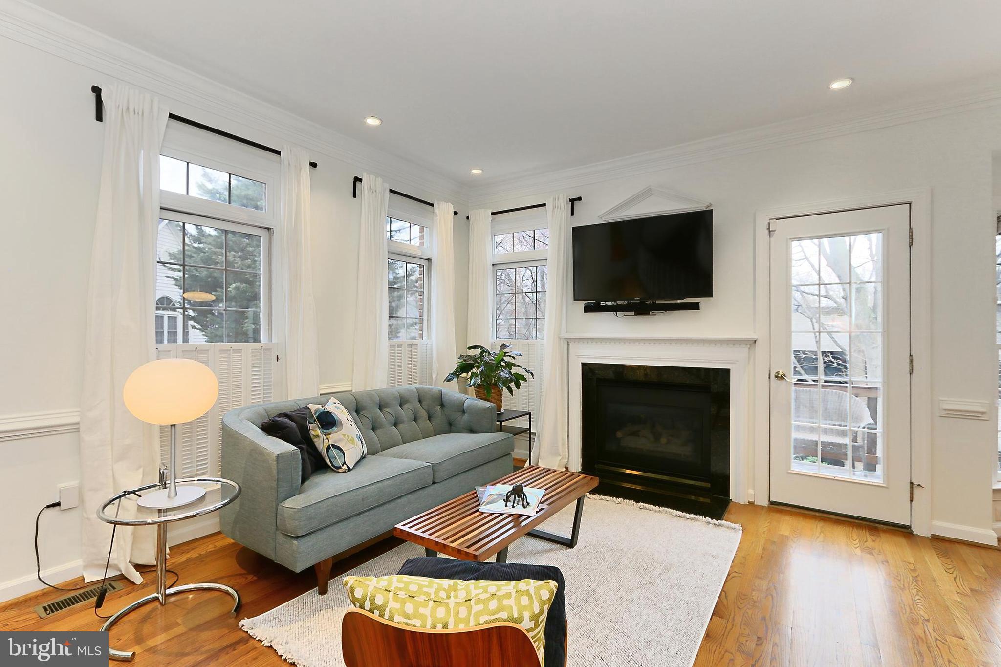 REES ESTATE - Residential