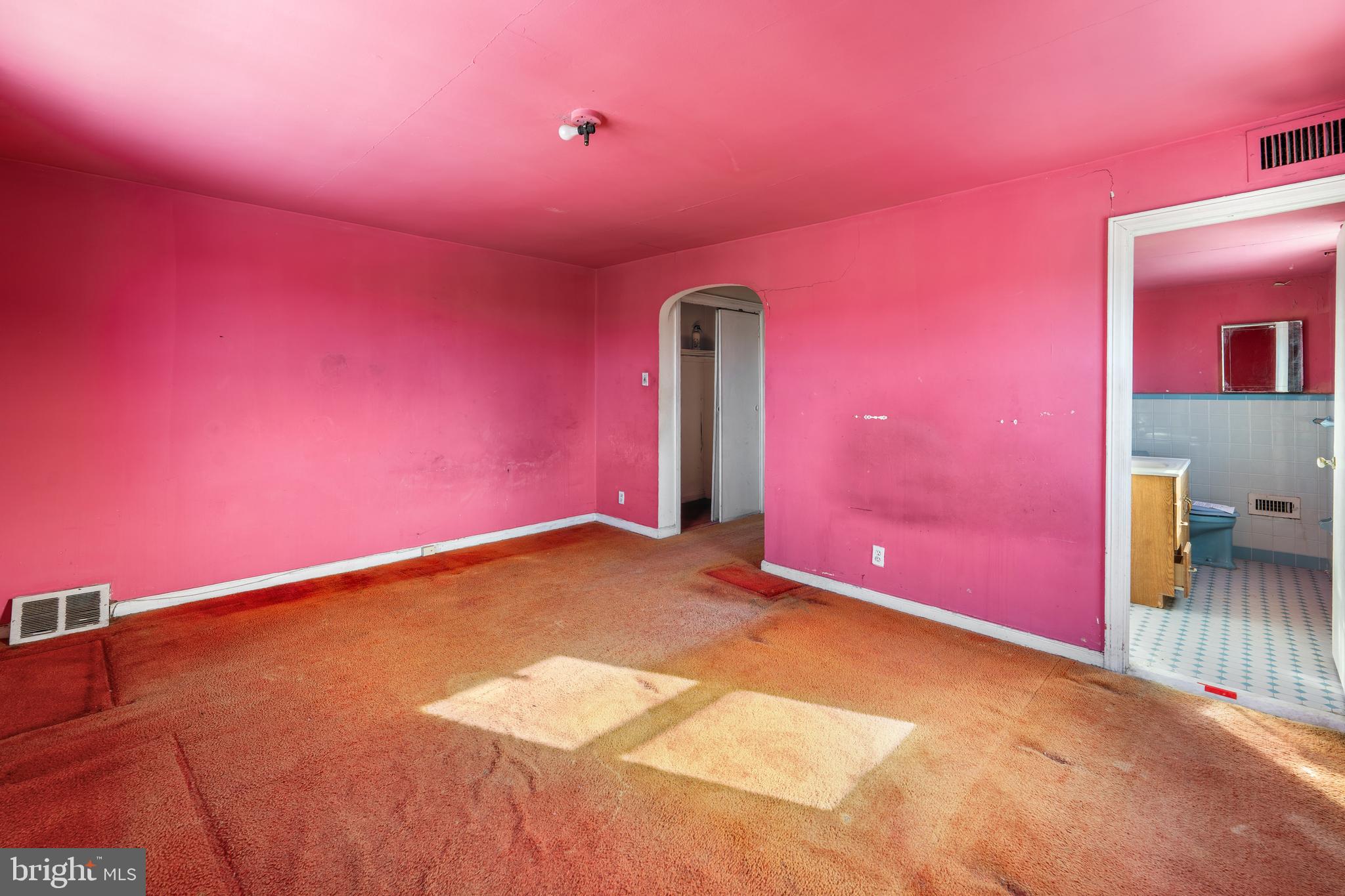 EAST MT AIRY - Residential