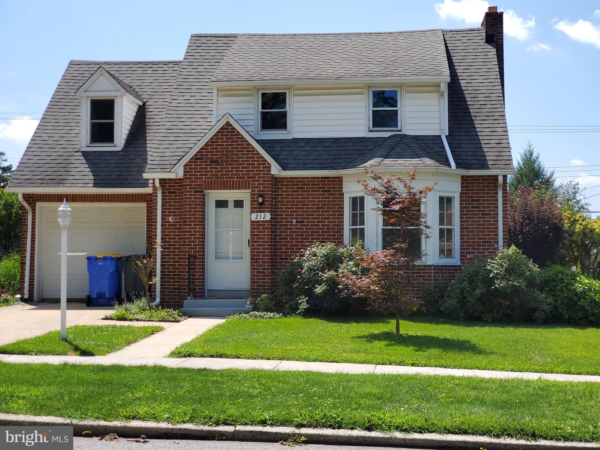 212 PINEHURST ROAD