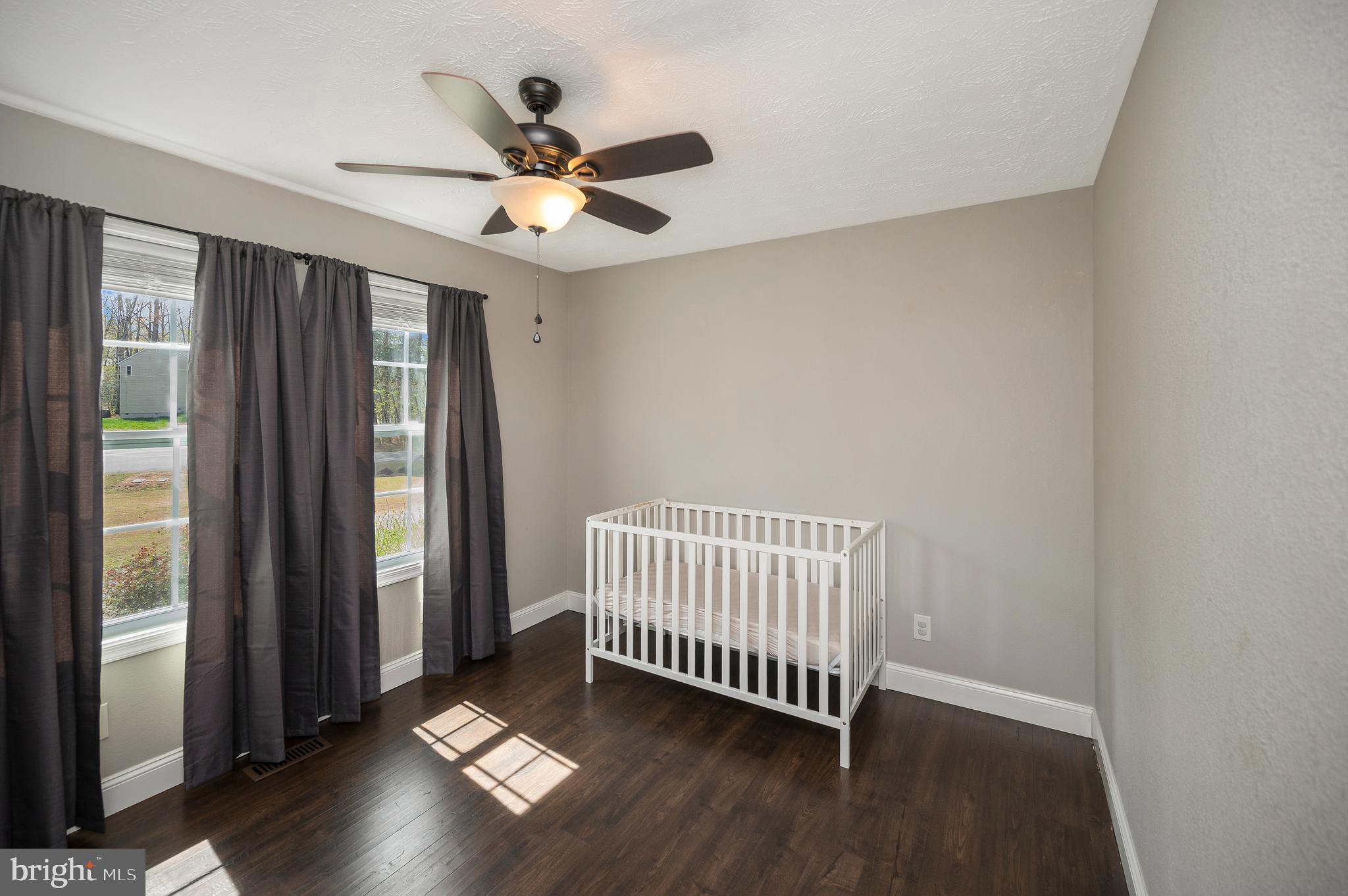 LAKE LAND OR - Residential