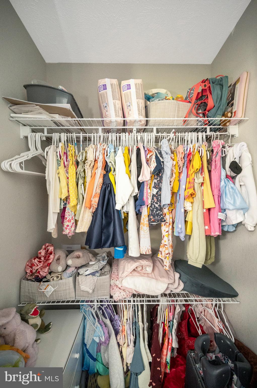 LAKE LAND OR - Residential