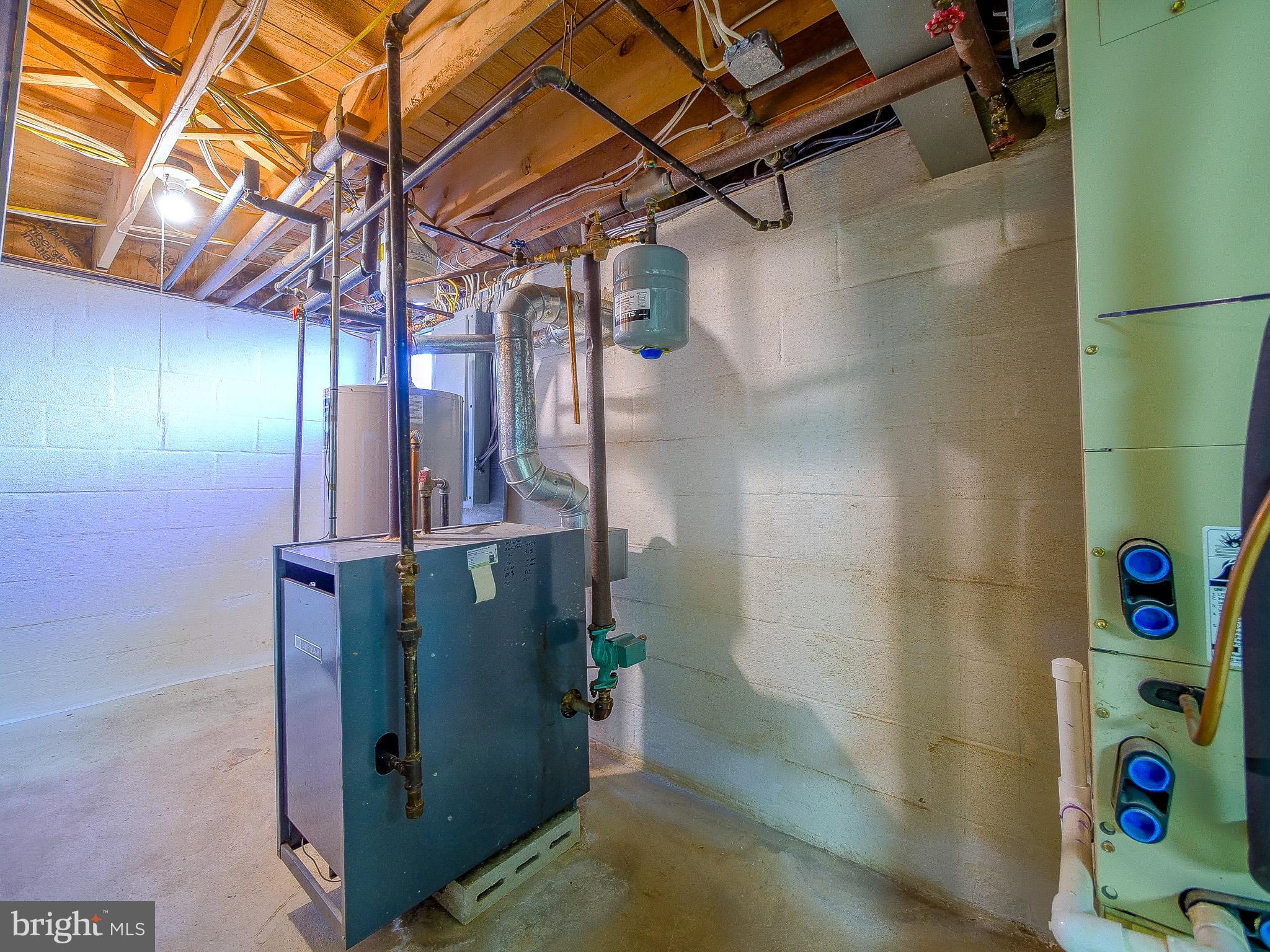 CHERRY TREE WOODS - Residential