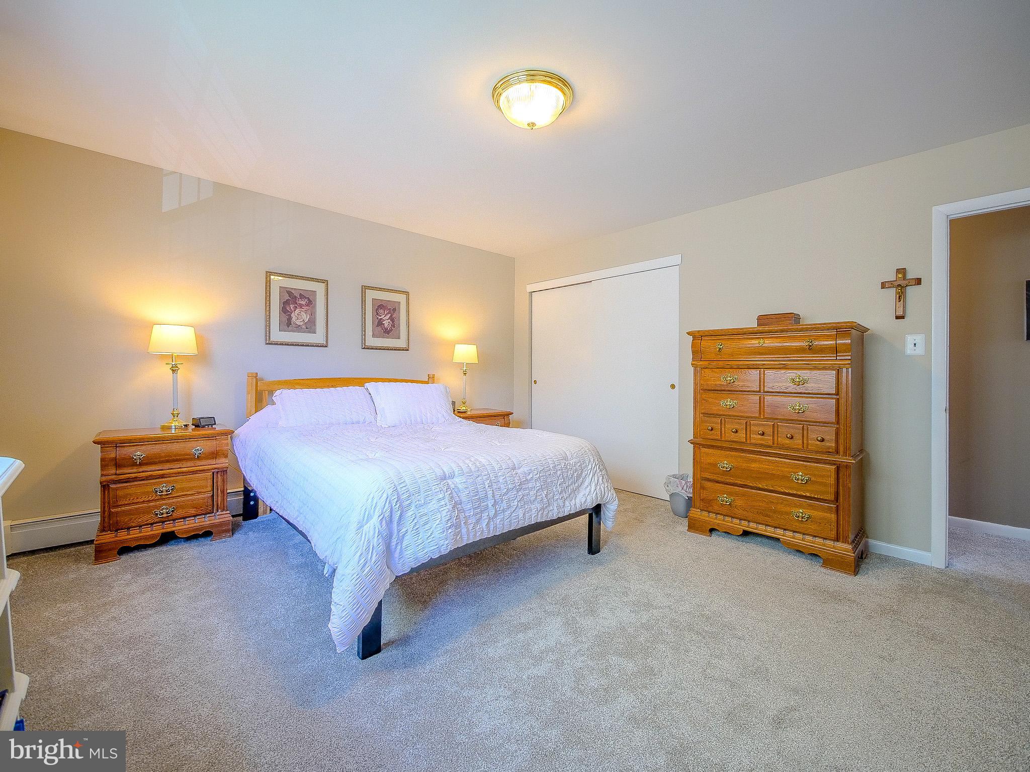 CHERRY TREE WOODS - Residential