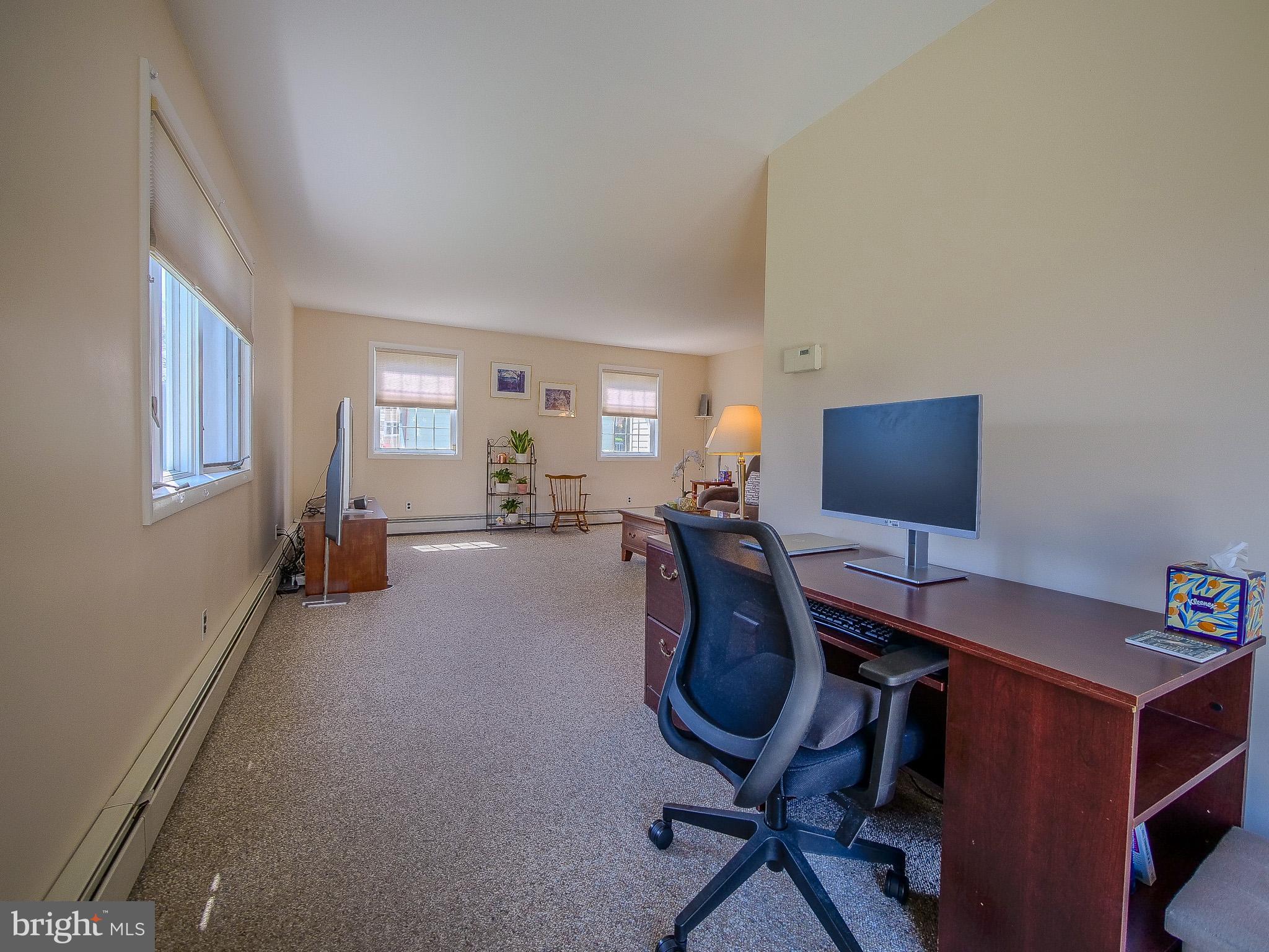 CHERRY TREE WOODS - Residential