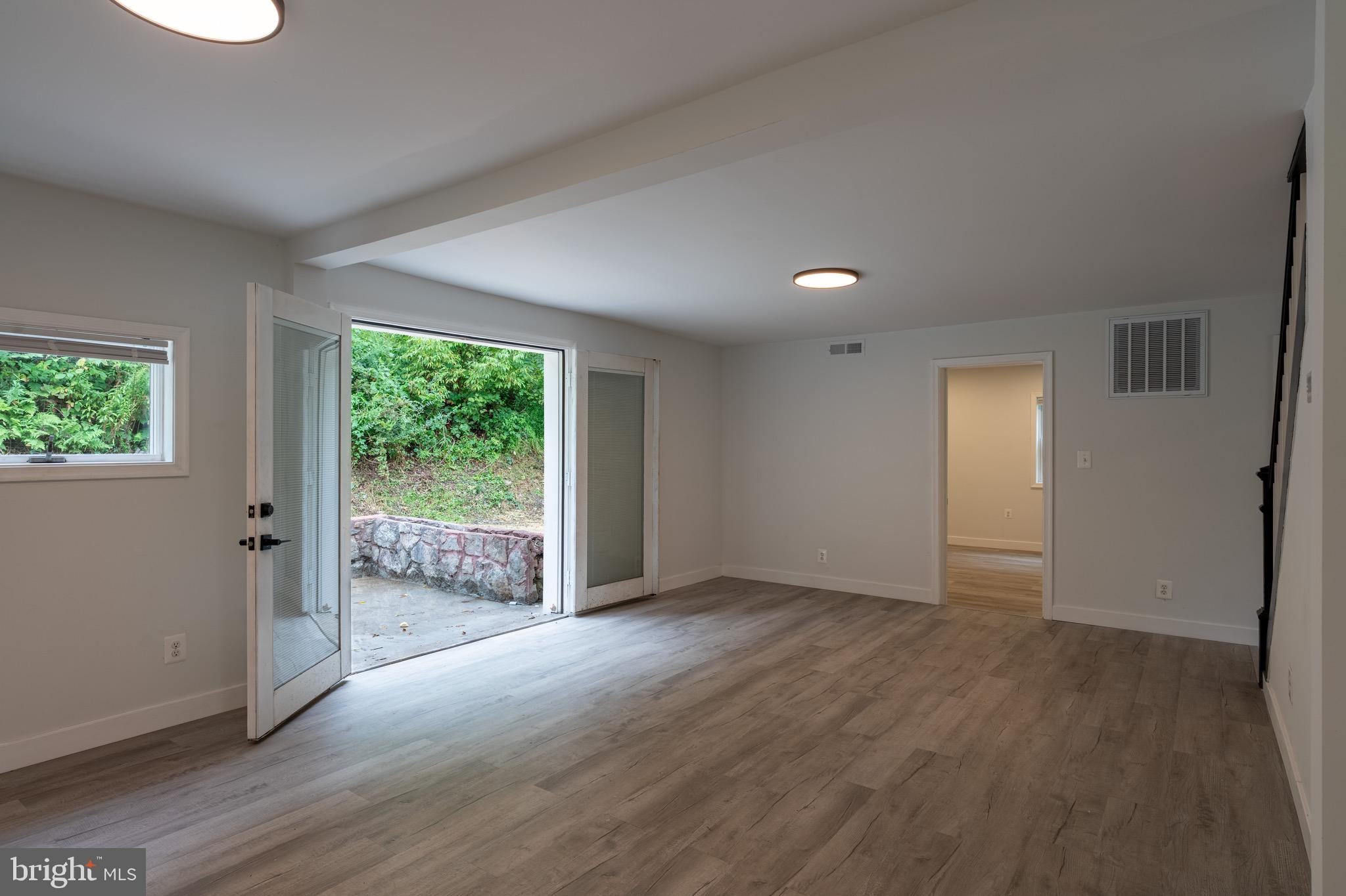 10701 HOFFMAN HOLLOW ROAD SW