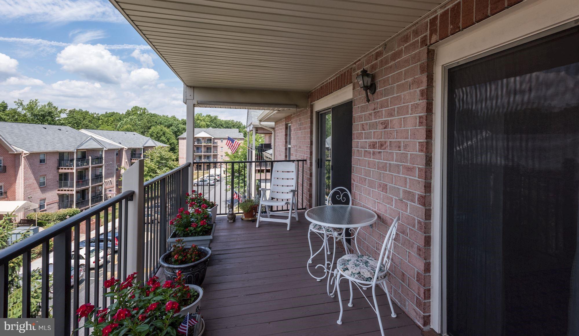 PERRY BROOK CONDOMINIUMS - Residential