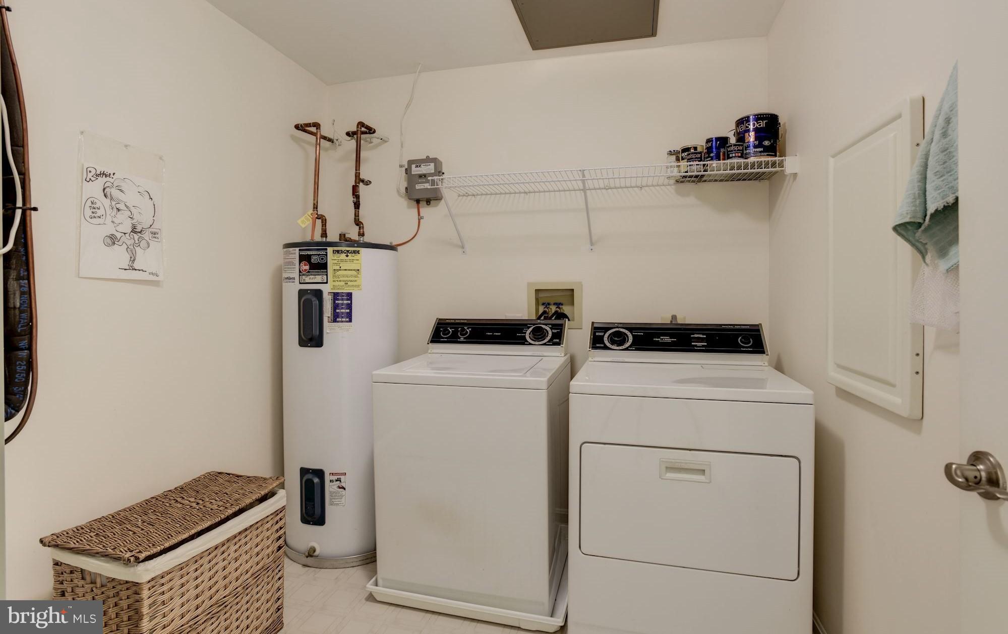 PERRY BROOK CONDOMINIUMS - Residential