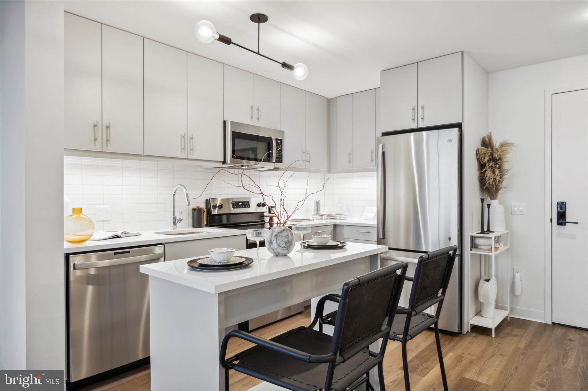 NORTHERN LIBERTIES - Residential Lease