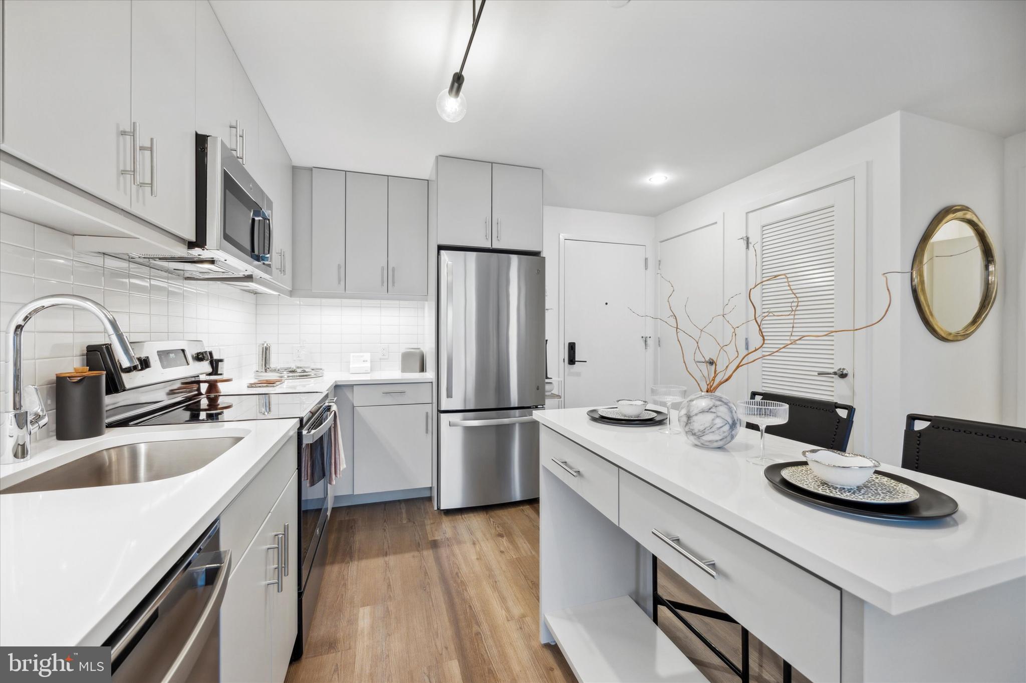 NORTHERN LIBERTIES - Residential Lease
