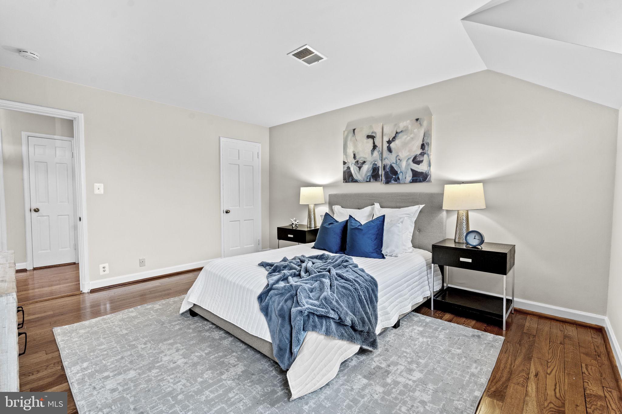 FAIRLINGTON MEWS - Residential