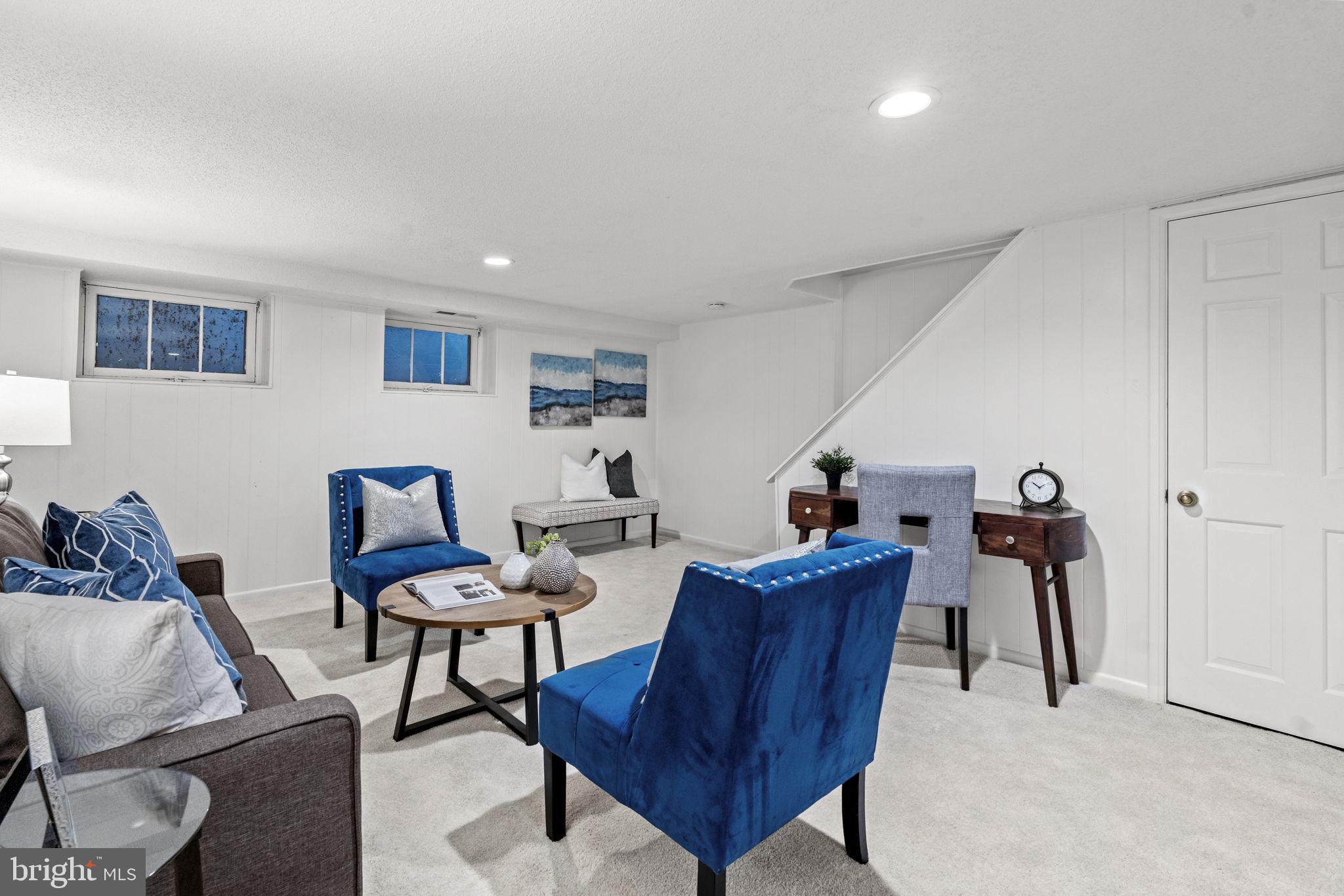 FAIRLINGTON MEWS - Residential