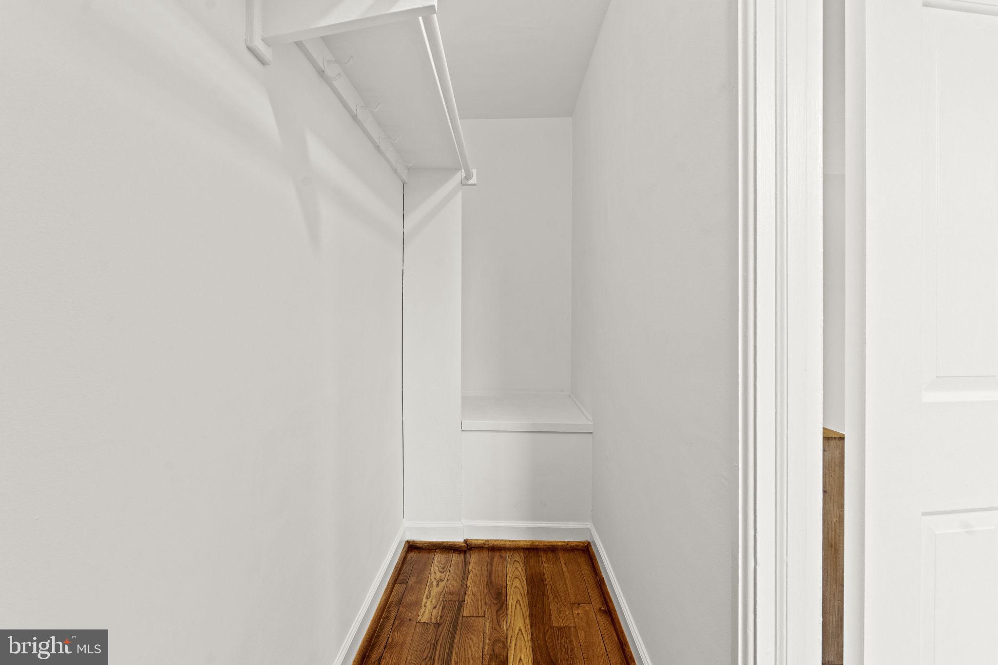 FAIRLINGTON MEWS - Residential