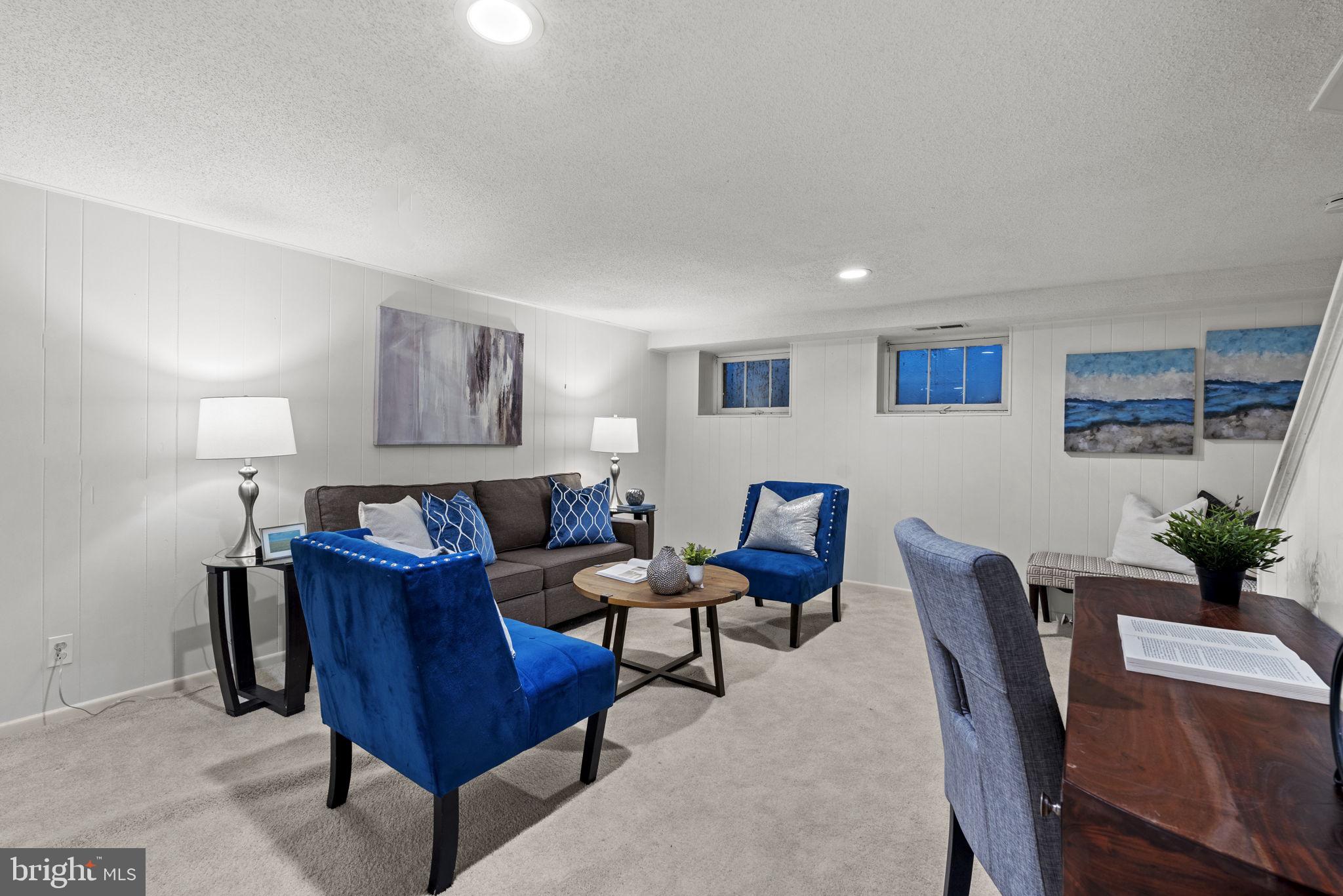 FAIRLINGTON MEWS - Residential