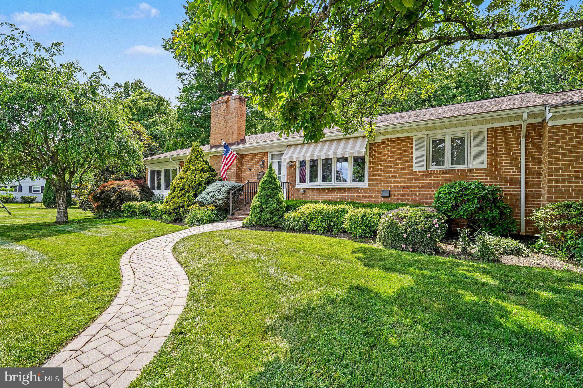 102 GRACEFORD DRIVE