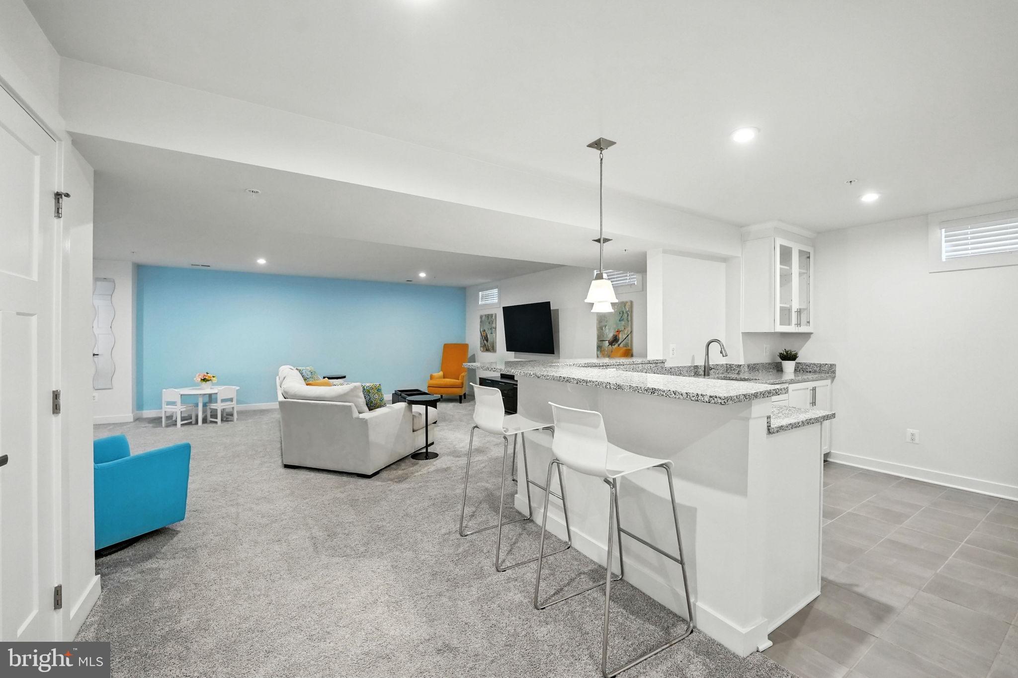 POTOMAC SHORES - Residential