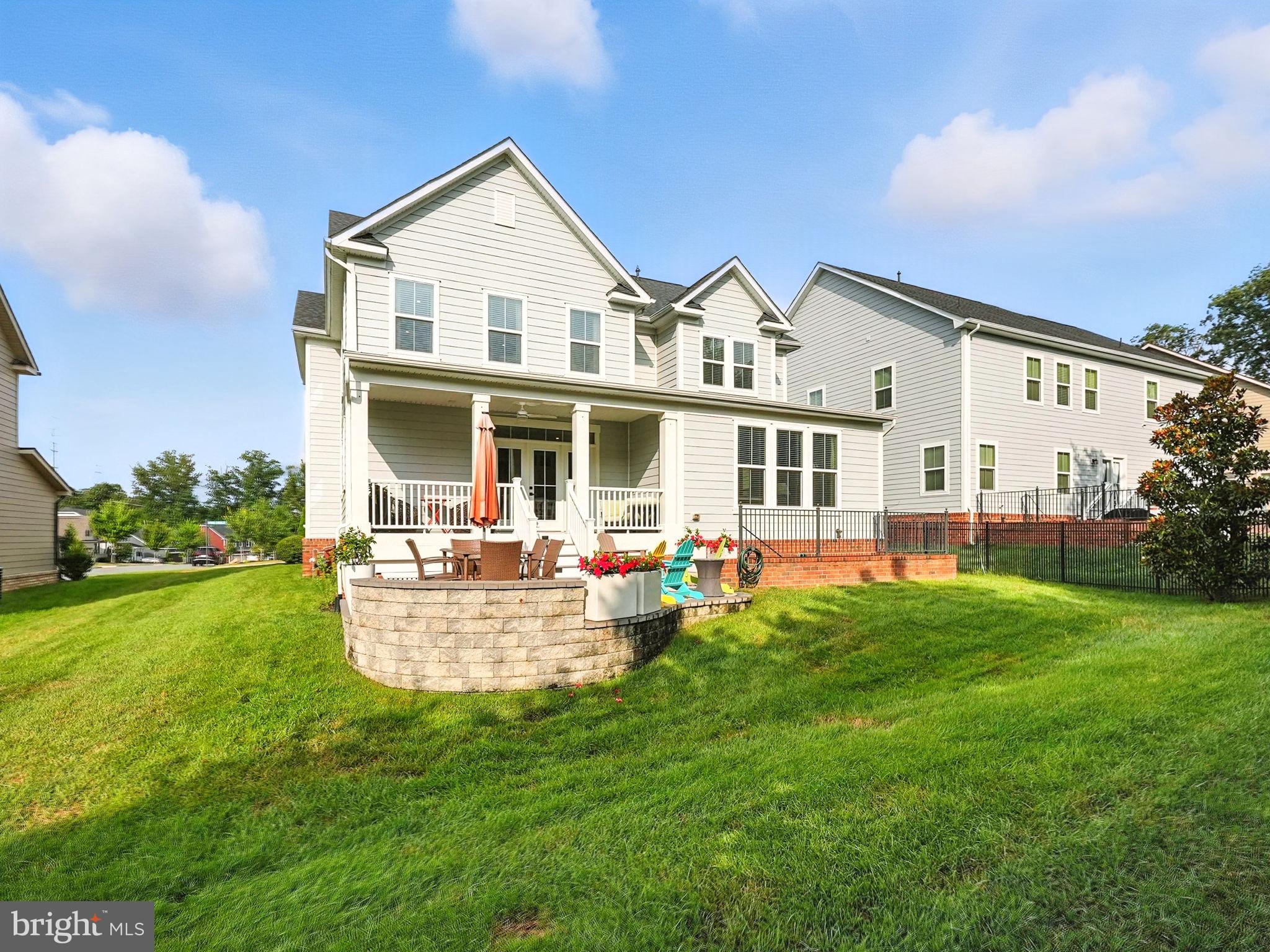 POTOMAC SHORES - Residential