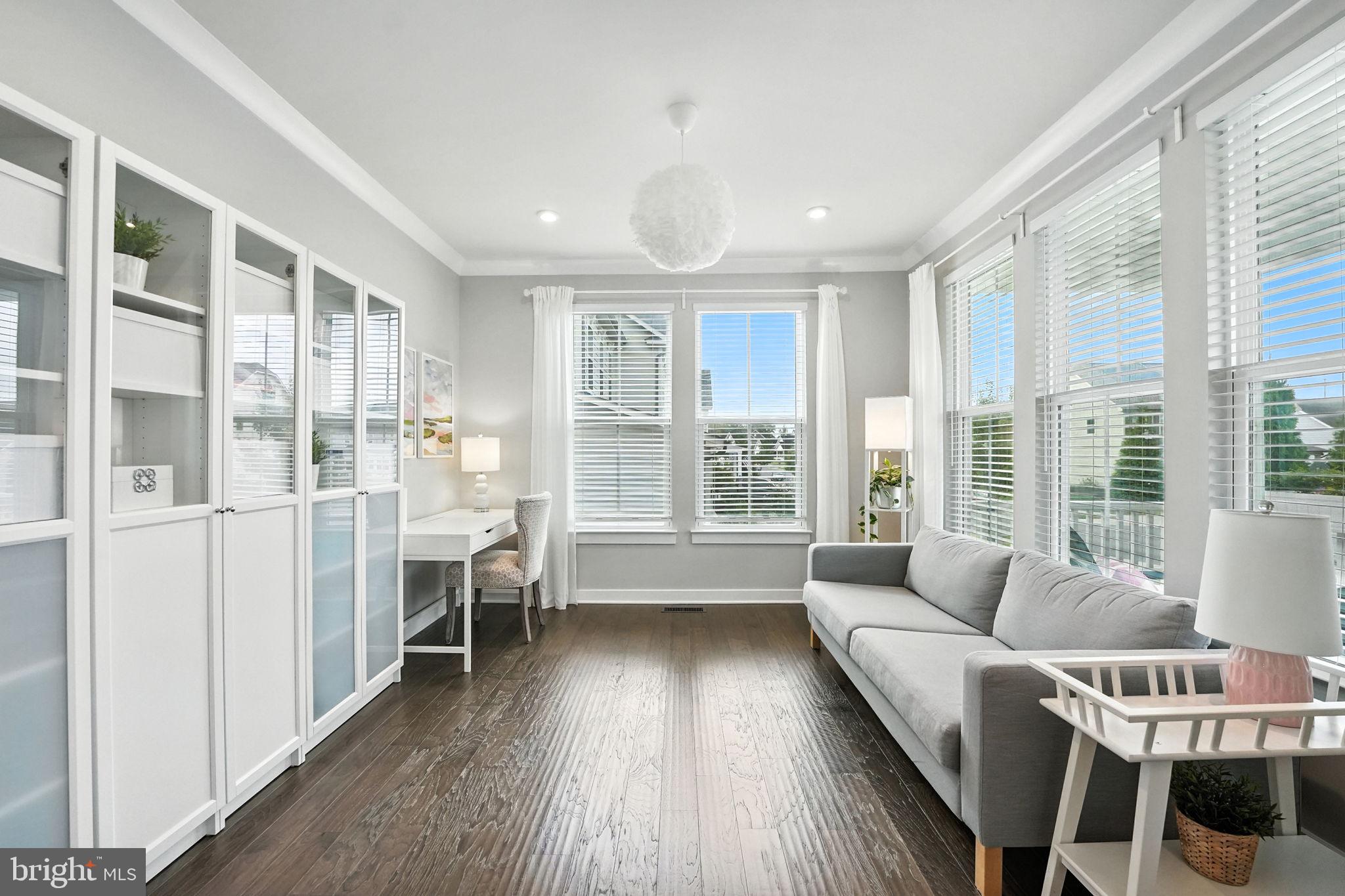 POTOMAC SHORES - Residential