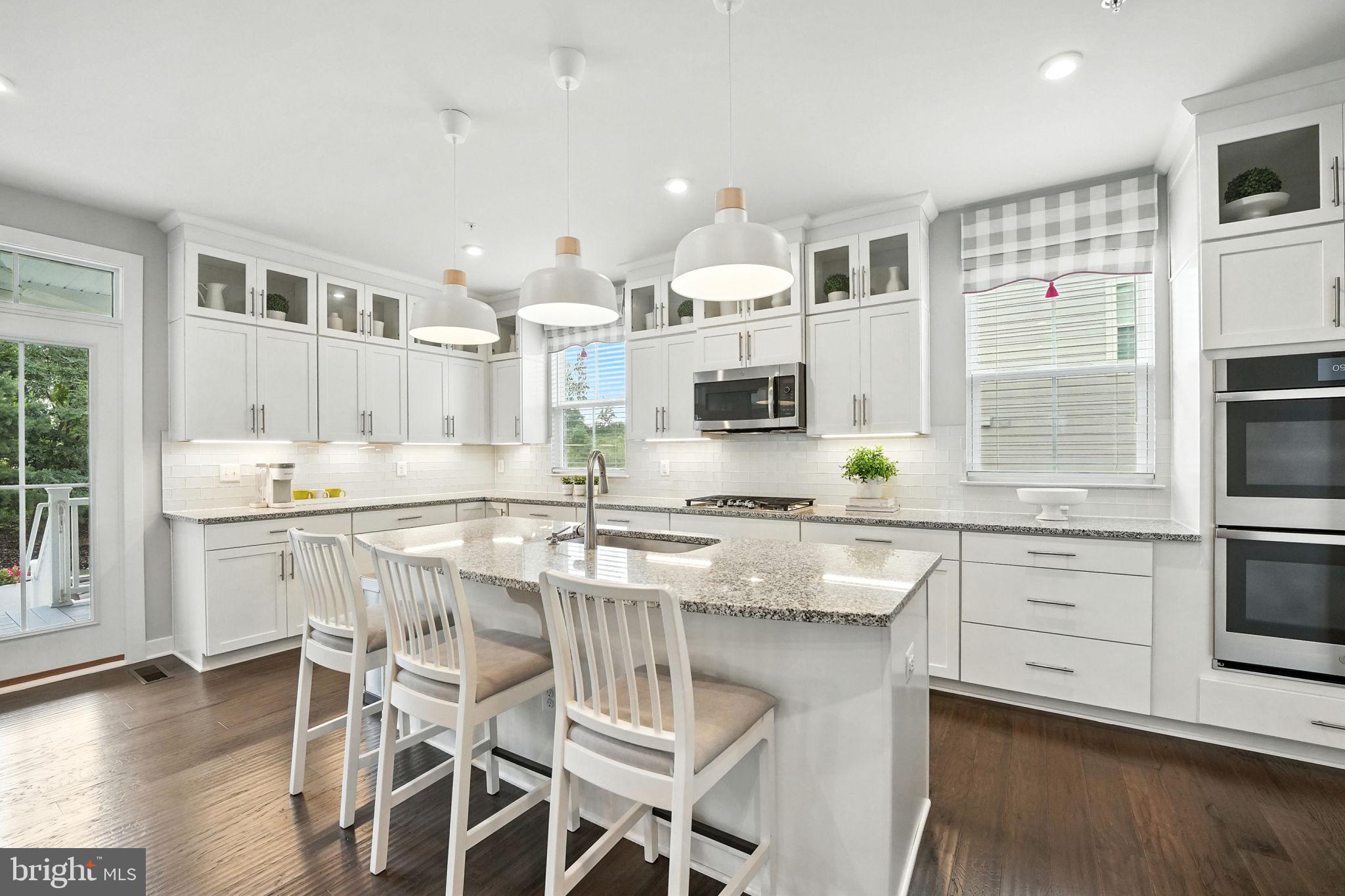 POTOMAC SHORES - Residential