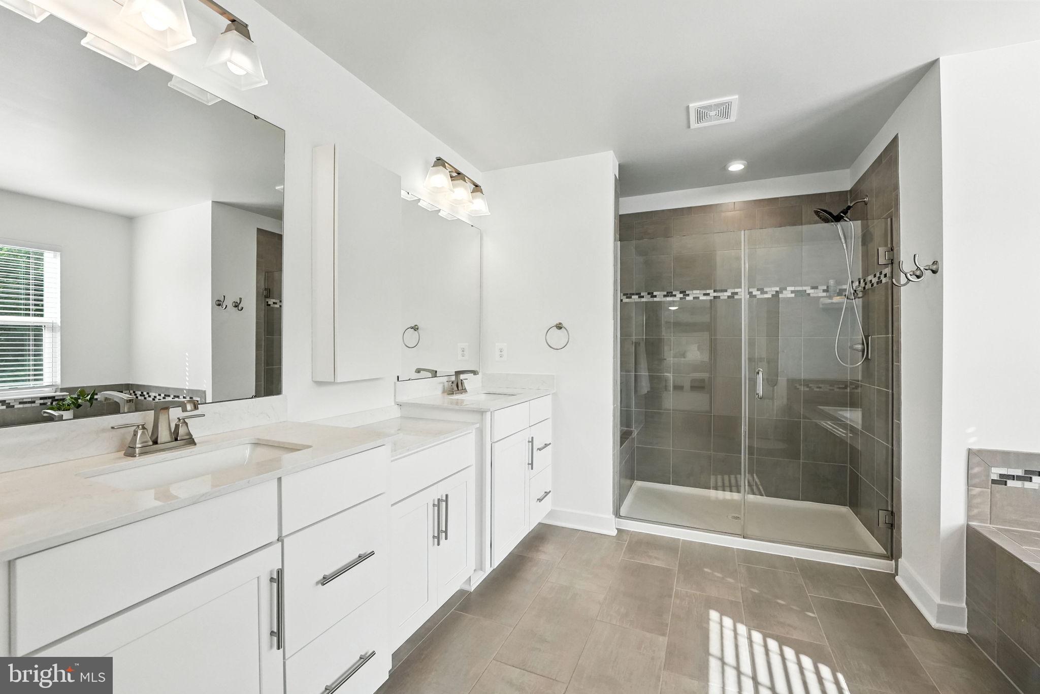 POTOMAC SHORES - Residential