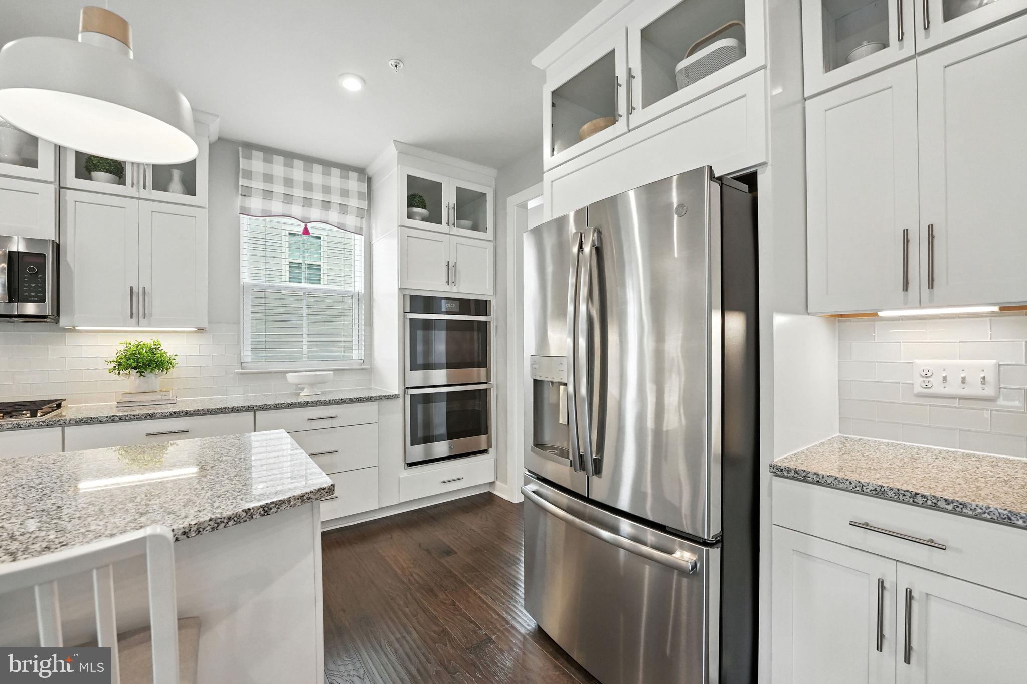 POTOMAC SHORES - Residential