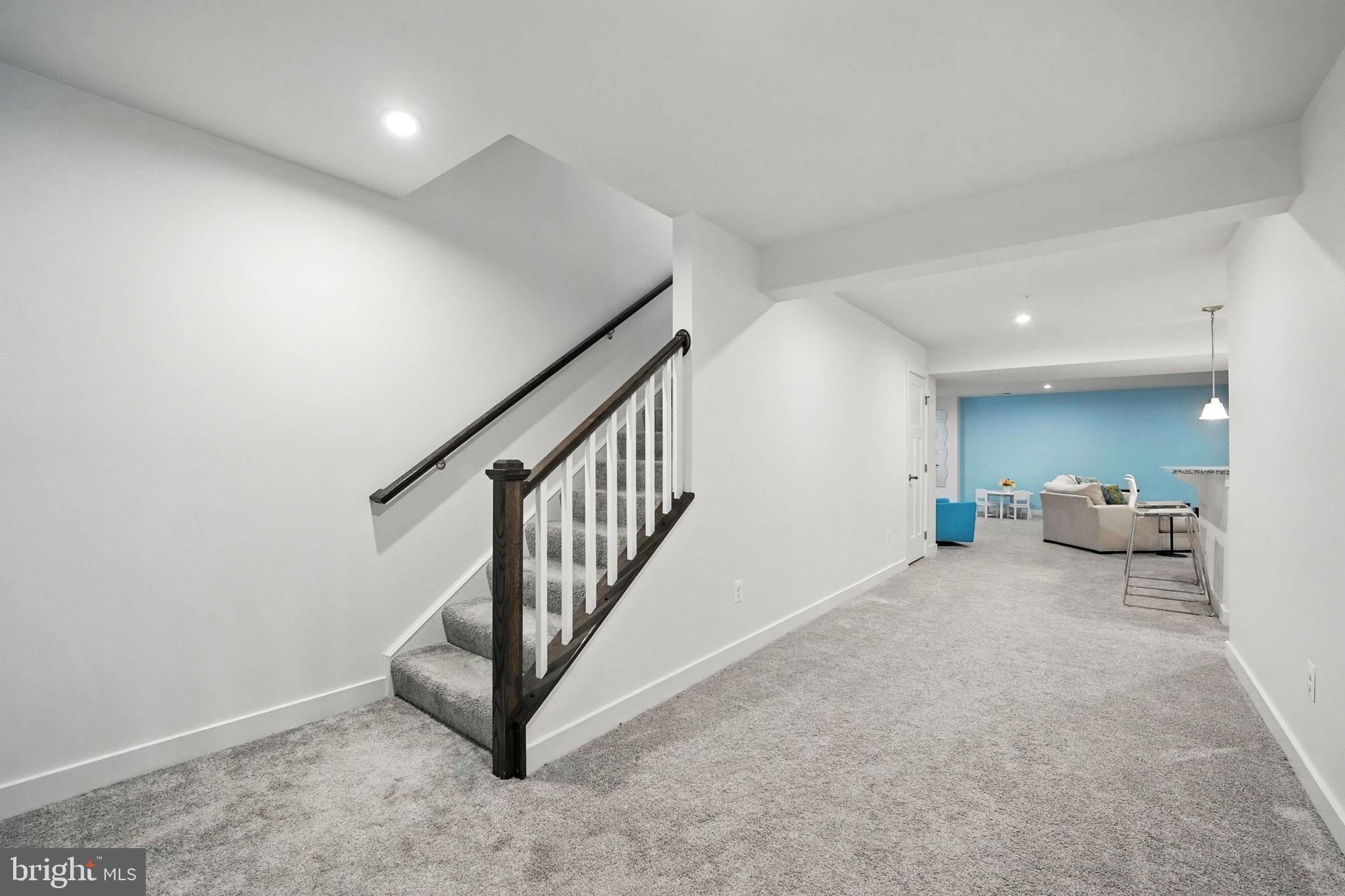 POTOMAC SHORES - Residential