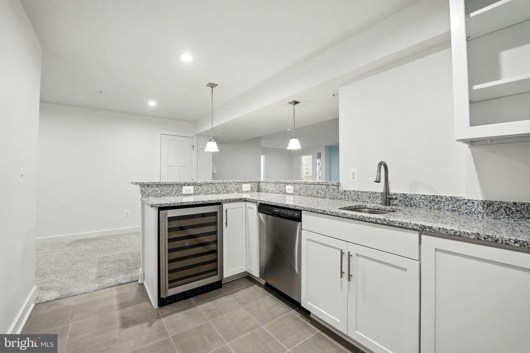 POTOMAC SHORES - Residential