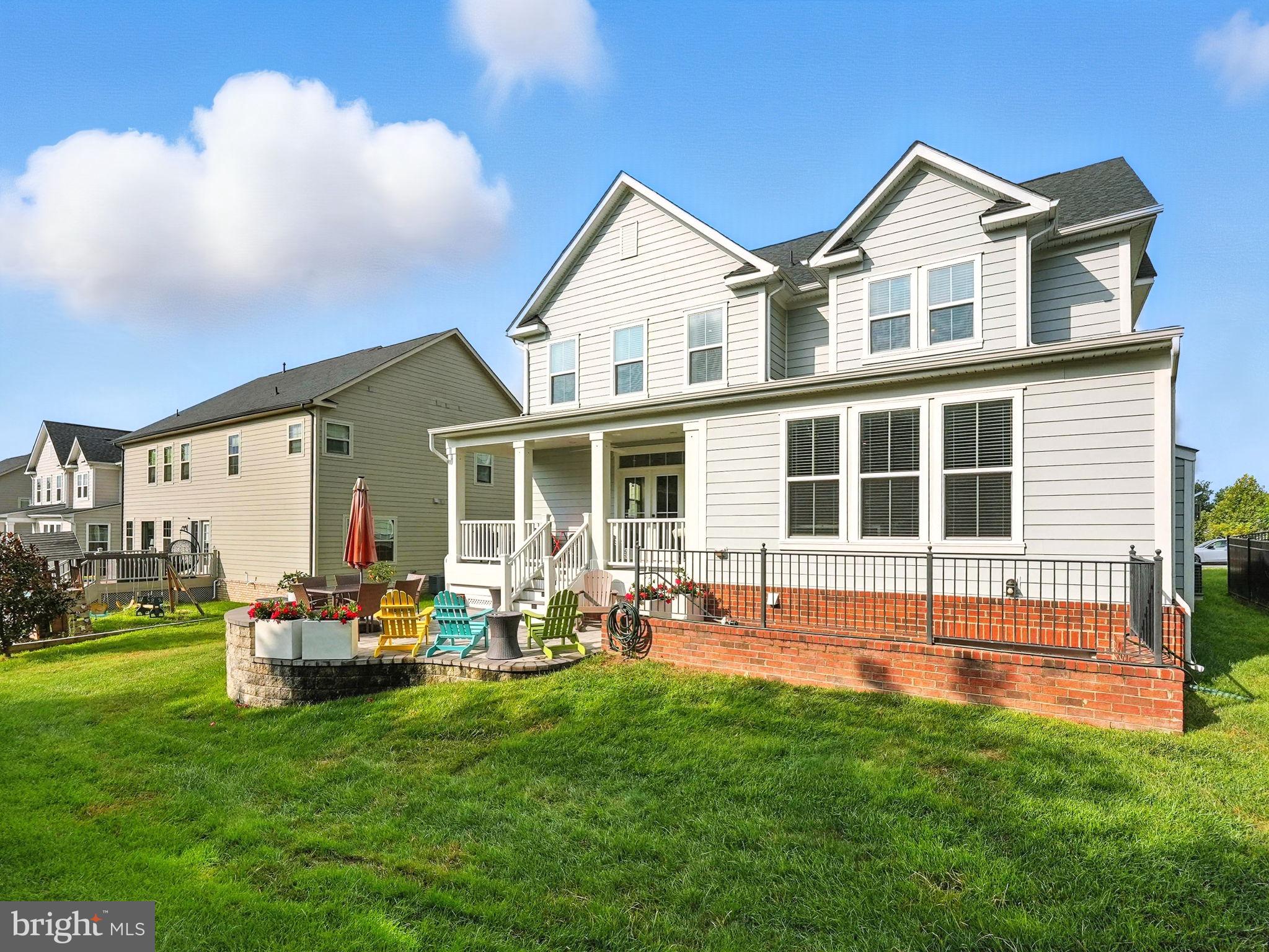 POTOMAC SHORES - Residential