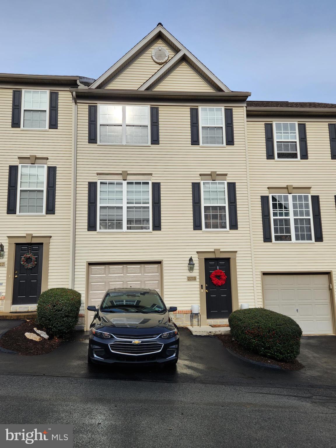 YORK TWP - Residential