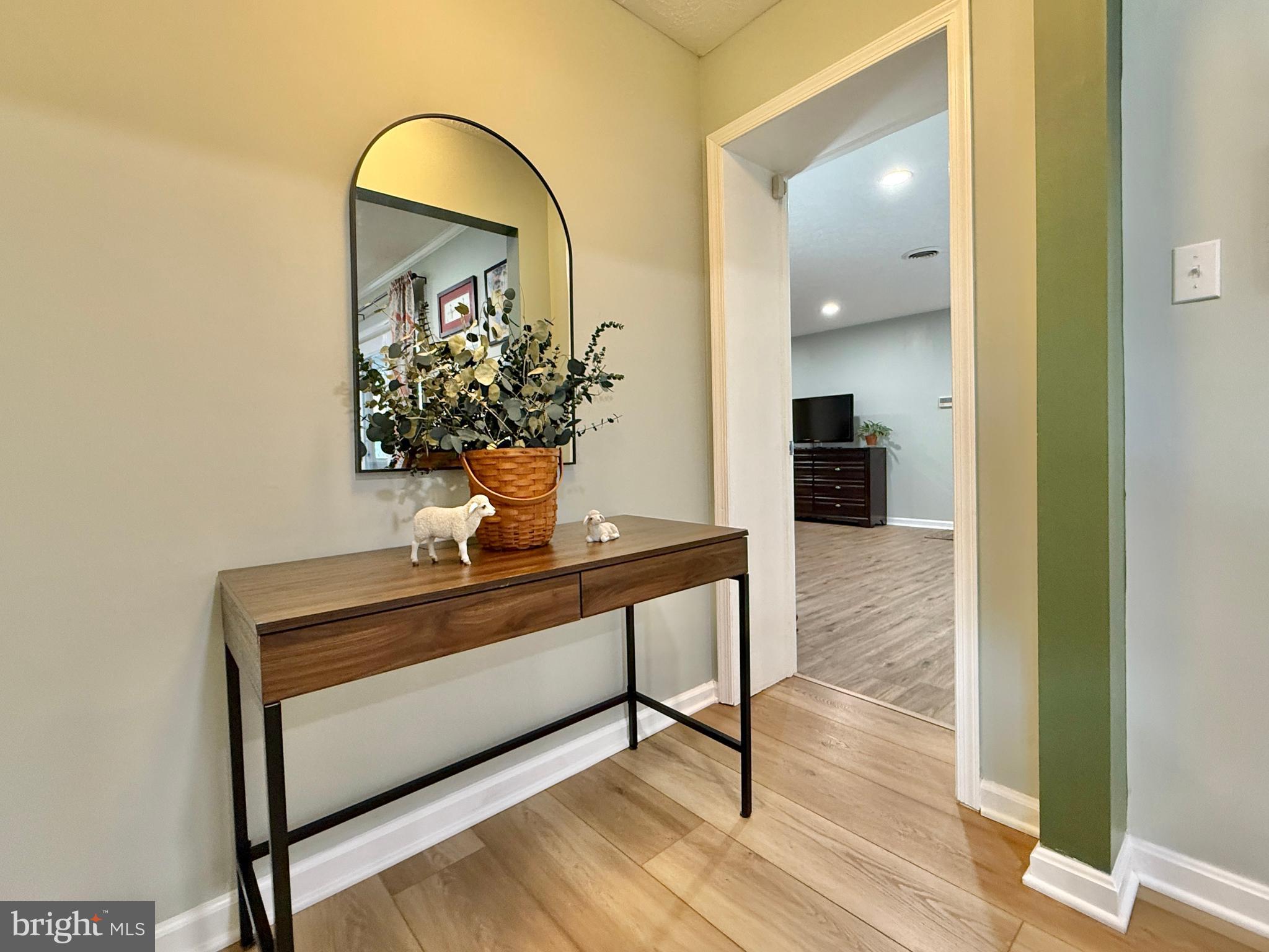 MEADOWBROOK - Residential