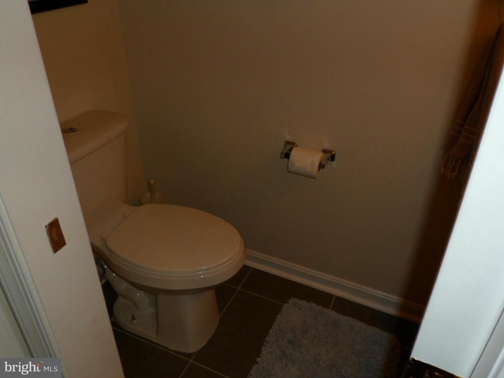 CEDAR COVE - Residential Lease