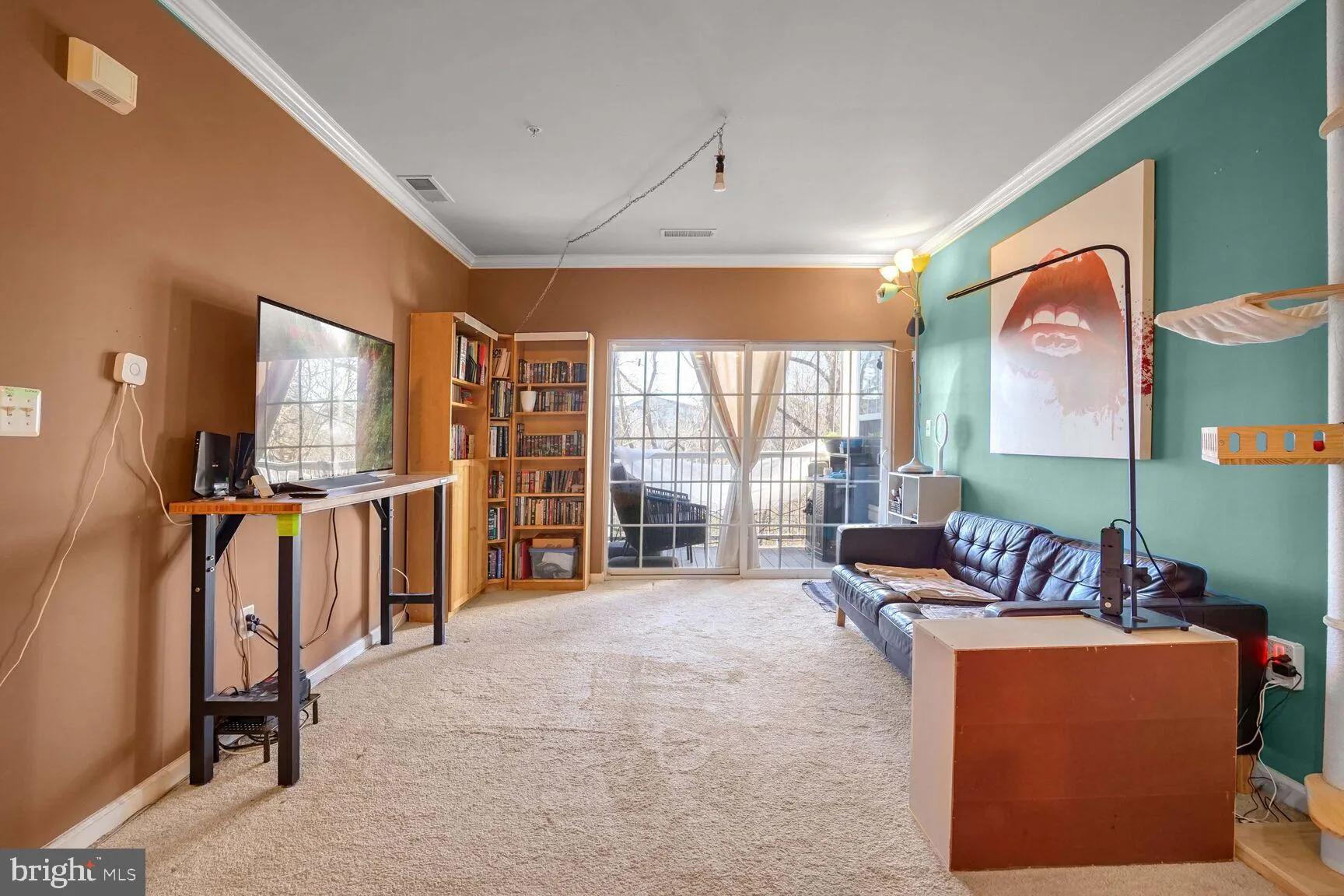 Manassas Park, Virginia 20111, United States, 2 Bedrooms Bedrooms, ,2 BathroomsBathrooms,Residential,Contingent,27318