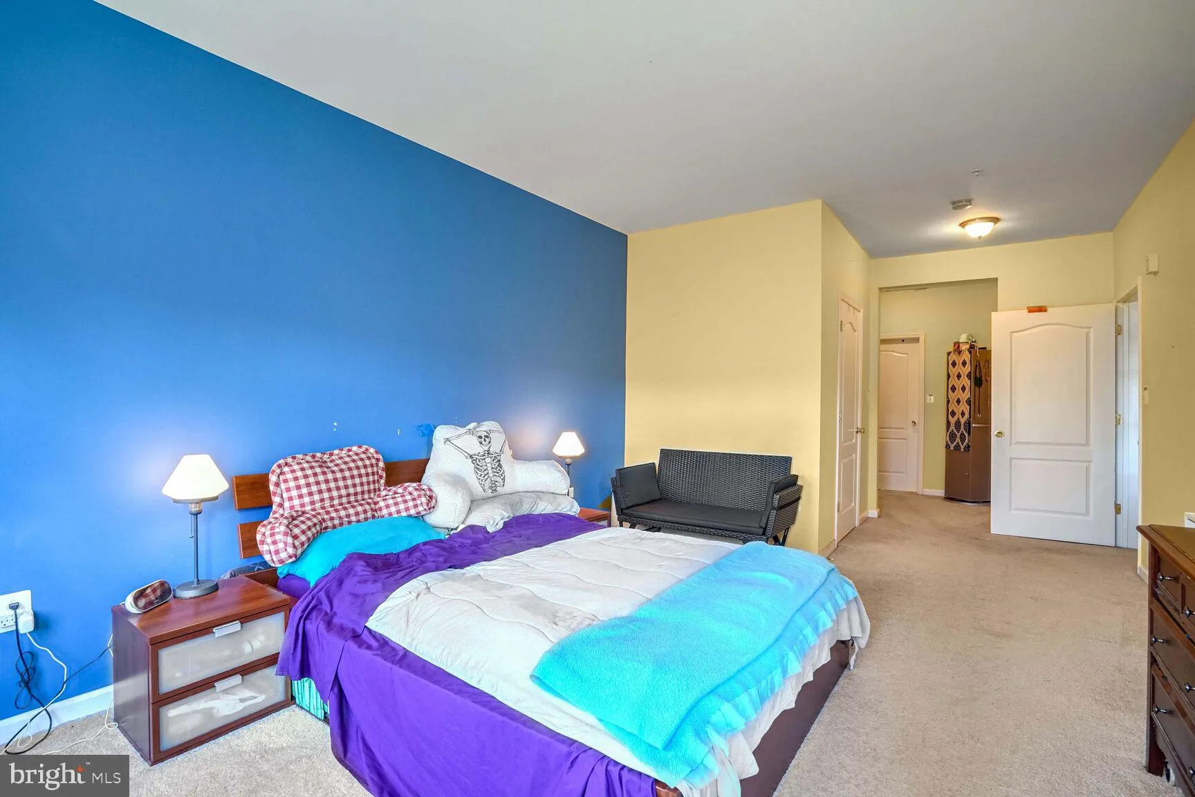 Manassas Park, Virginia 20111, United States, 2 Bedrooms Bedrooms, ,2 BathroomsBathrooms,Residential,Contingent,27318