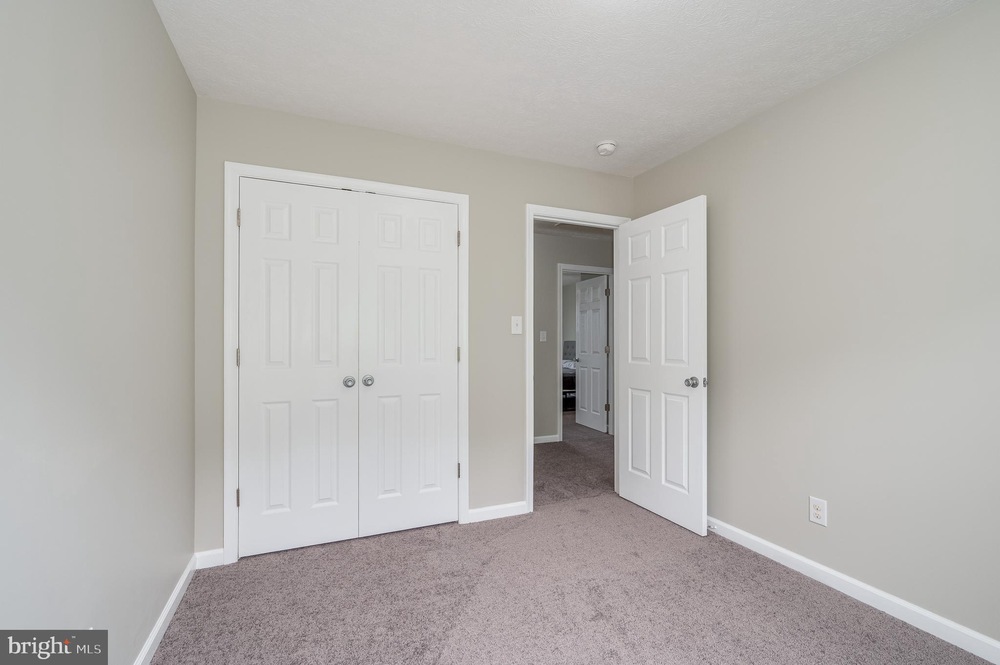 INWOOD VILLAGE - Residential